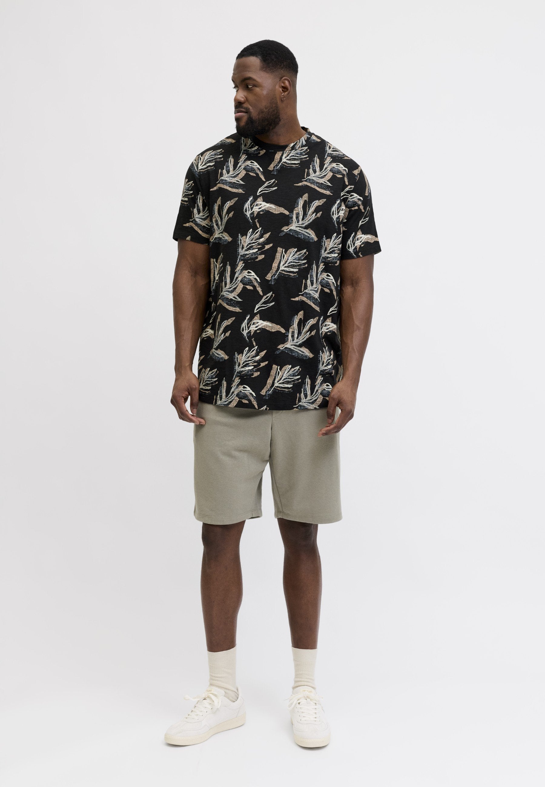 JORMONTAUK TEE CREW NECK - Print T-shirt - black