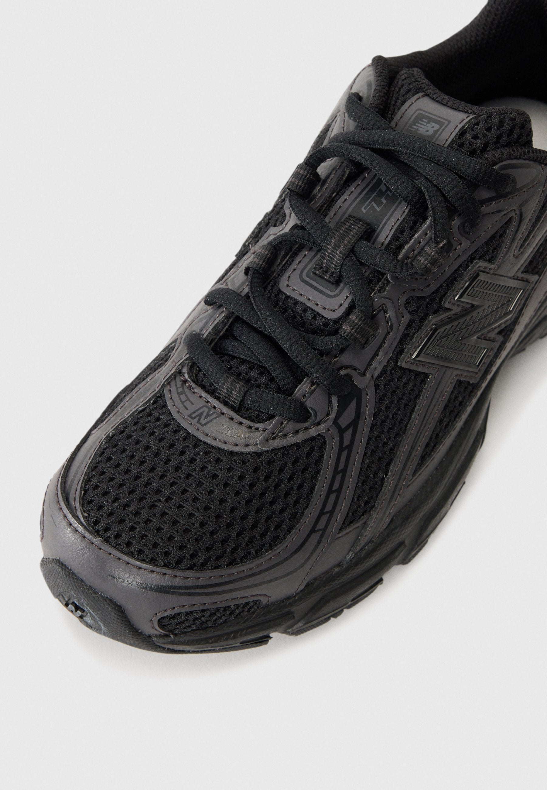 740 UNISEXE - Baskets - black cement