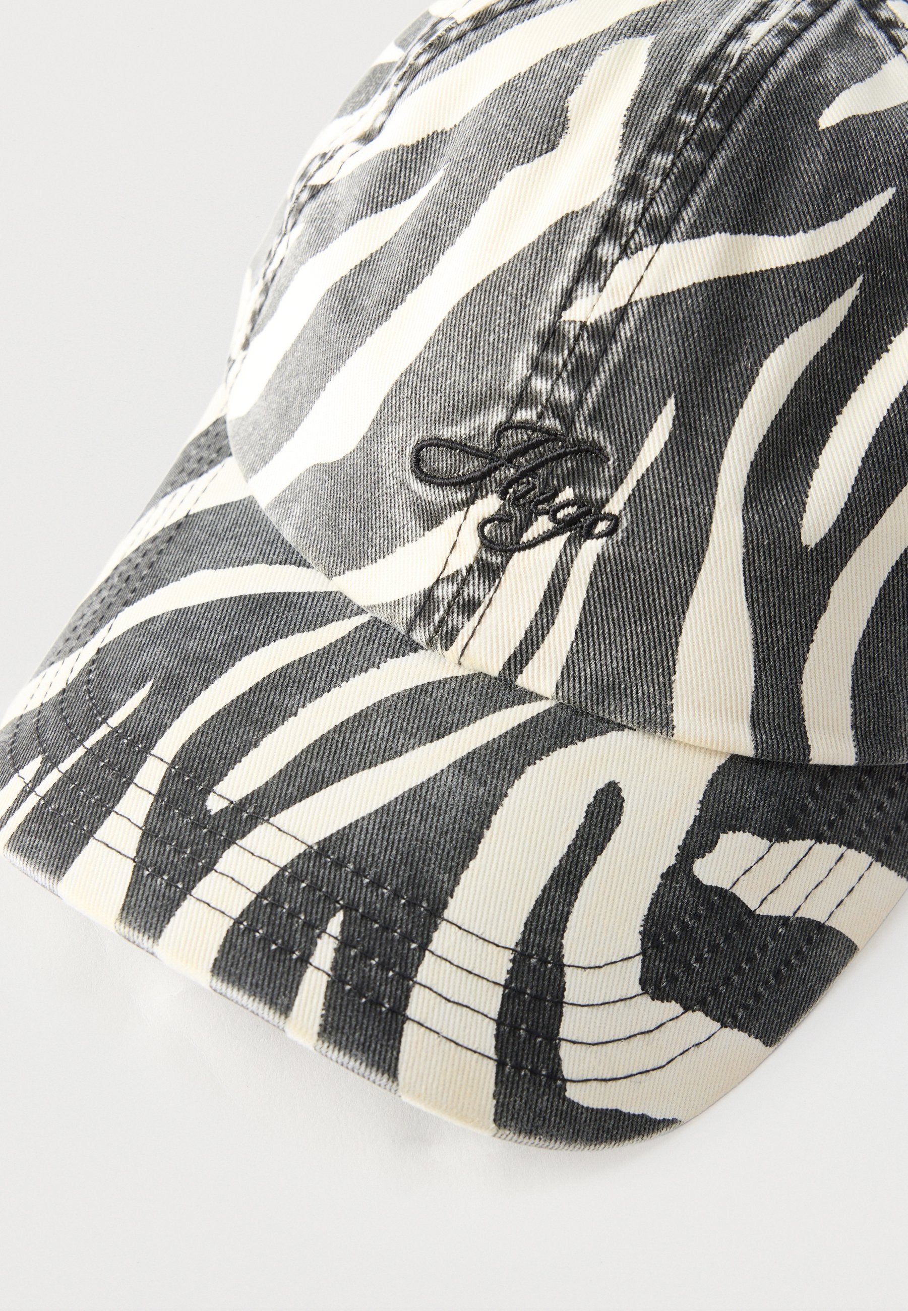 ALLY - Cap - black/white