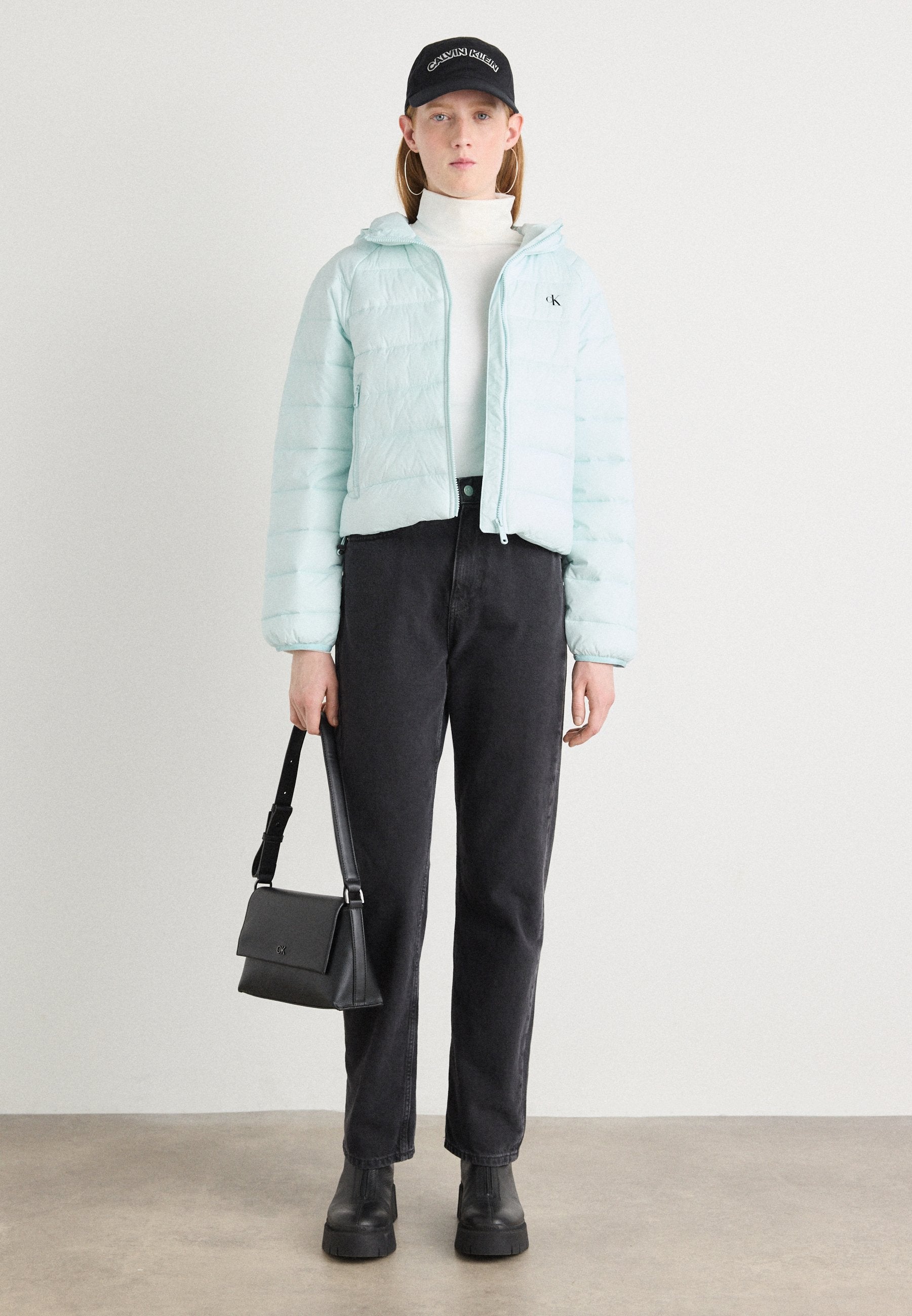 LIGHTWEIGHT QUILTED JACKET PACKA - Light jacket - light blue