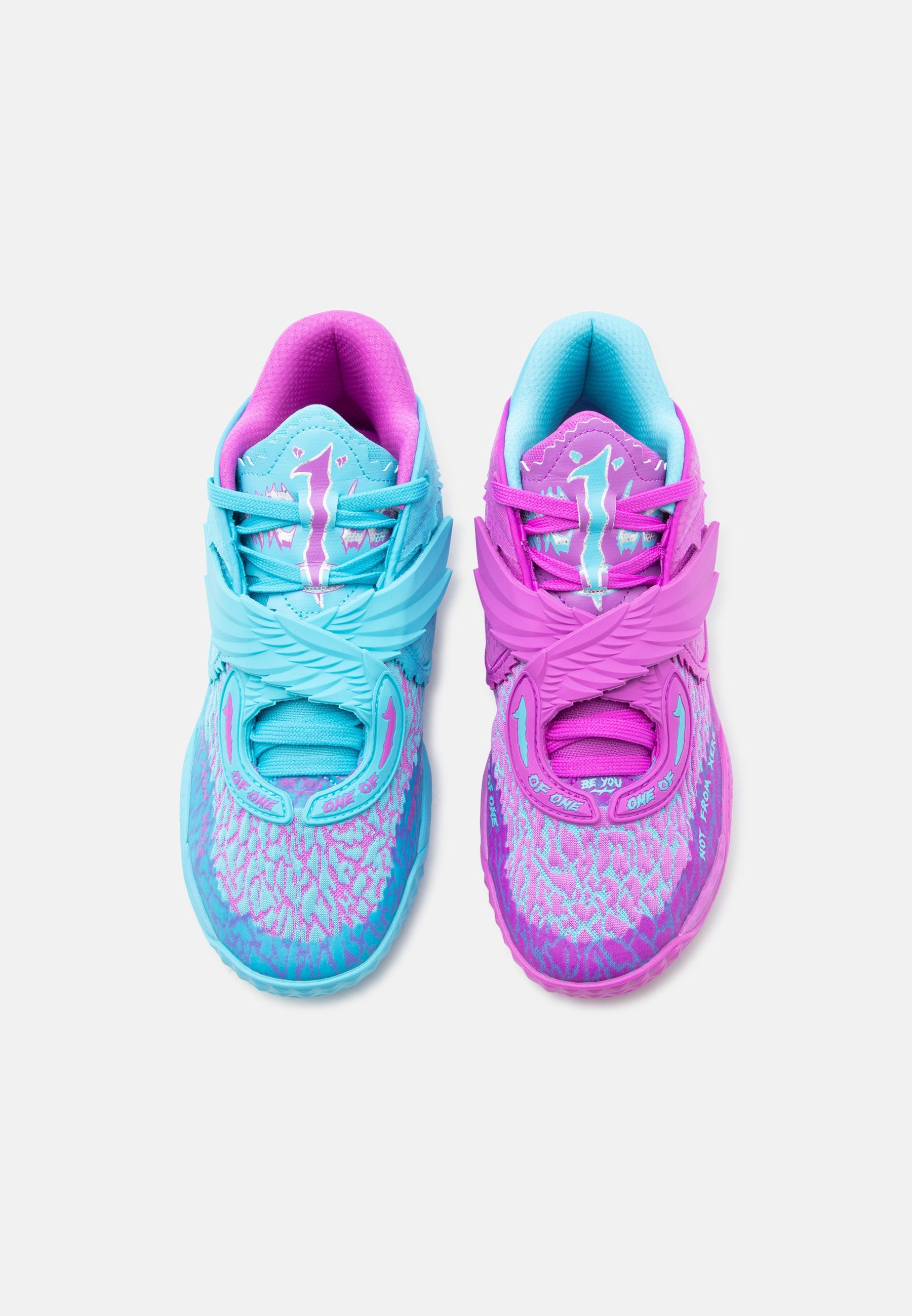 MB 05 HIVE UNISEX - Basketball shoes - bright aqua/pure magenta