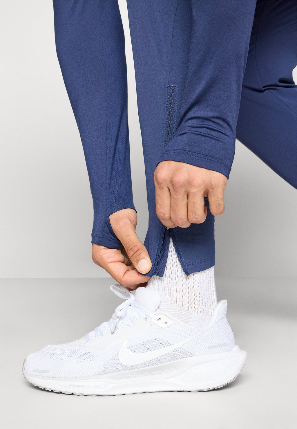 Tracksuit bottoms - midnight navy/reflective silver-coloured