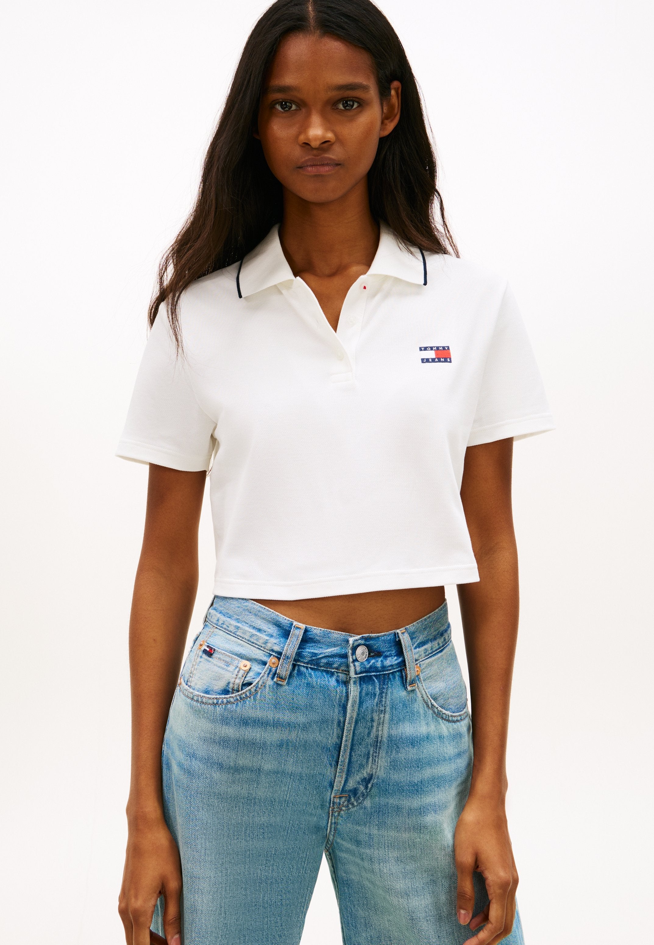 TOMMY BADGE BOXY FIT CROPPED POLO SHIRT - Polo shirt - ecru