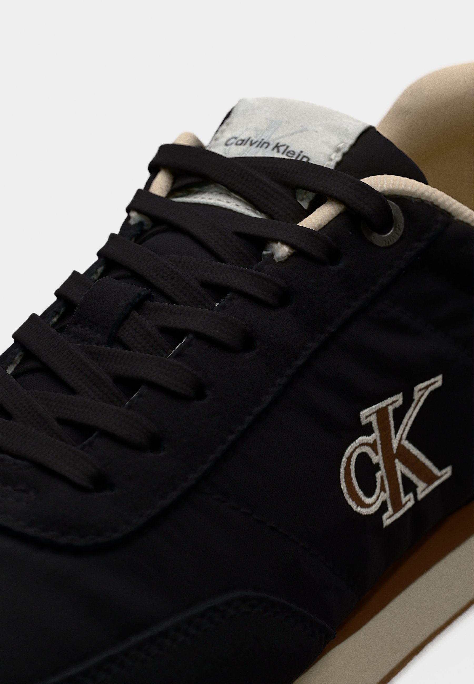 RETRO RUNNER - Trainers - black/light cashew