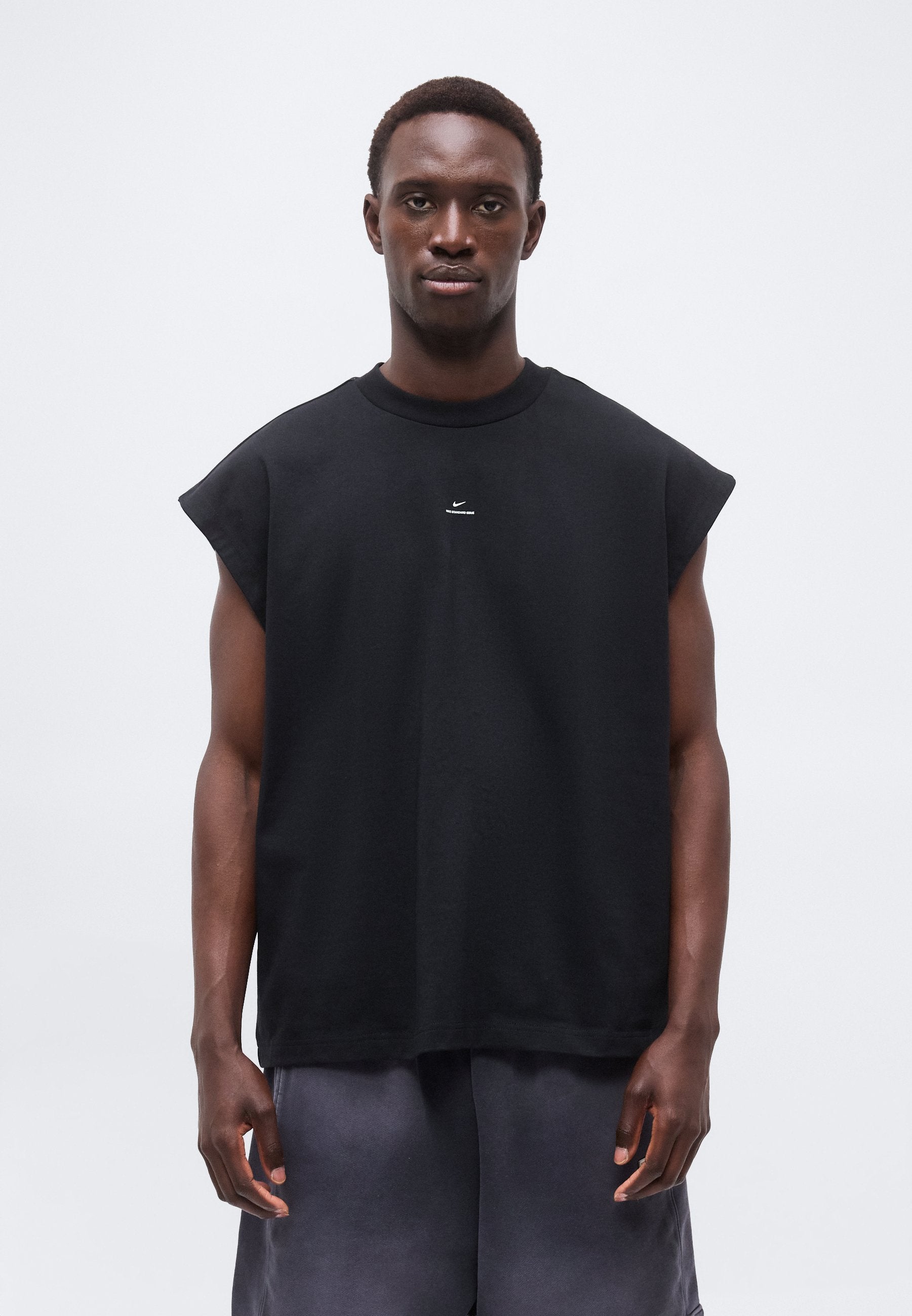 STANDARD ISSUE GM SLEEVELESS TOP - Sports T-shirt - black/pale ivory