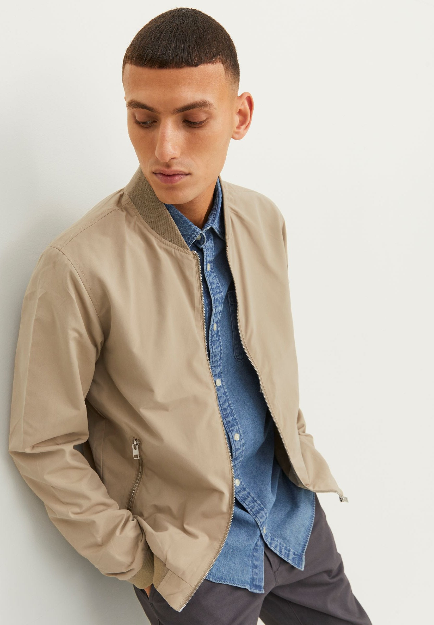 Bomber Jacket - safari