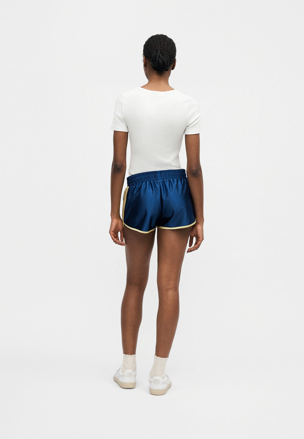 FUTURE ARCHIVE - Shorts - blue jewel