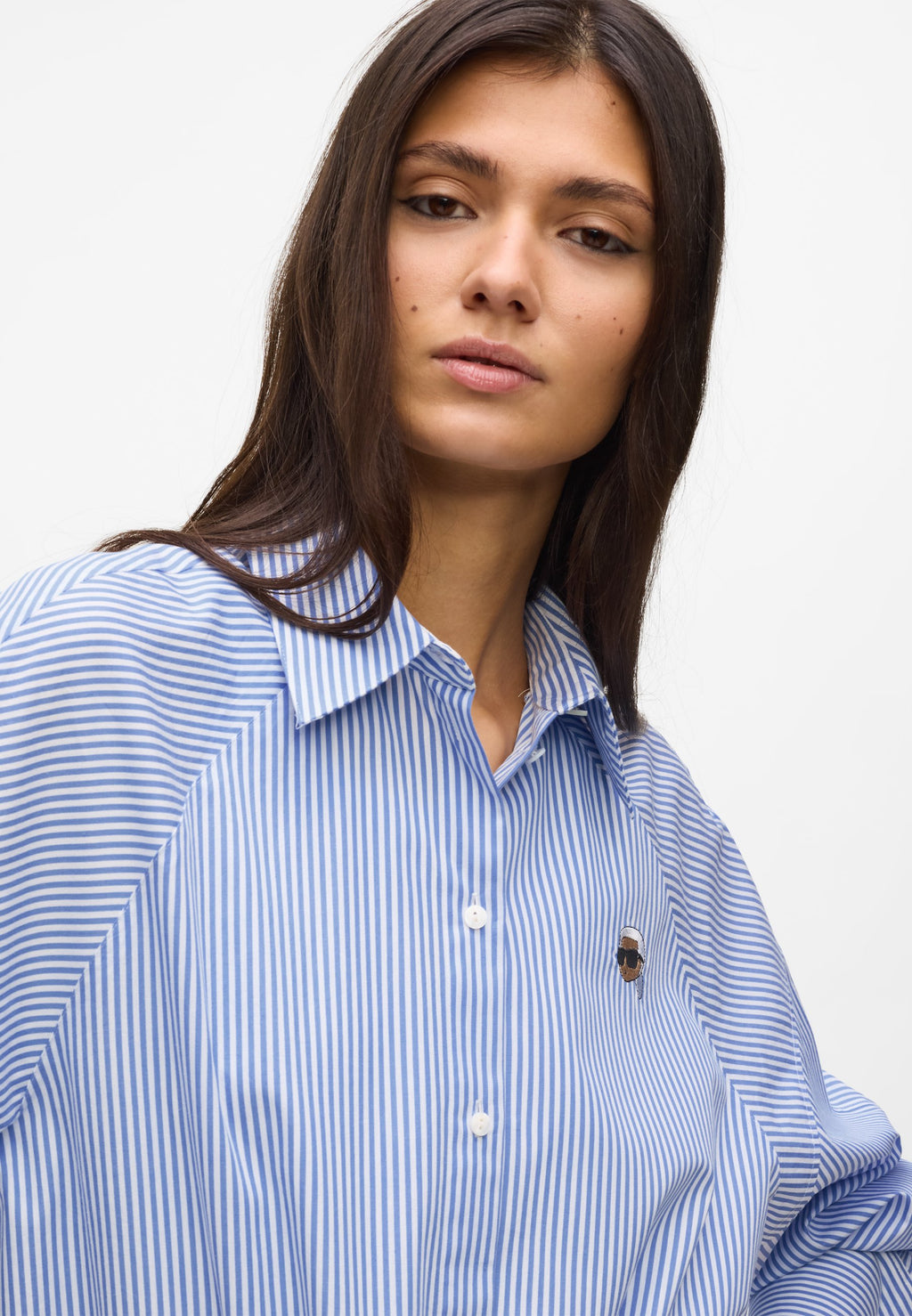 IKON BLOUSE - Button-down blouse - white/blue