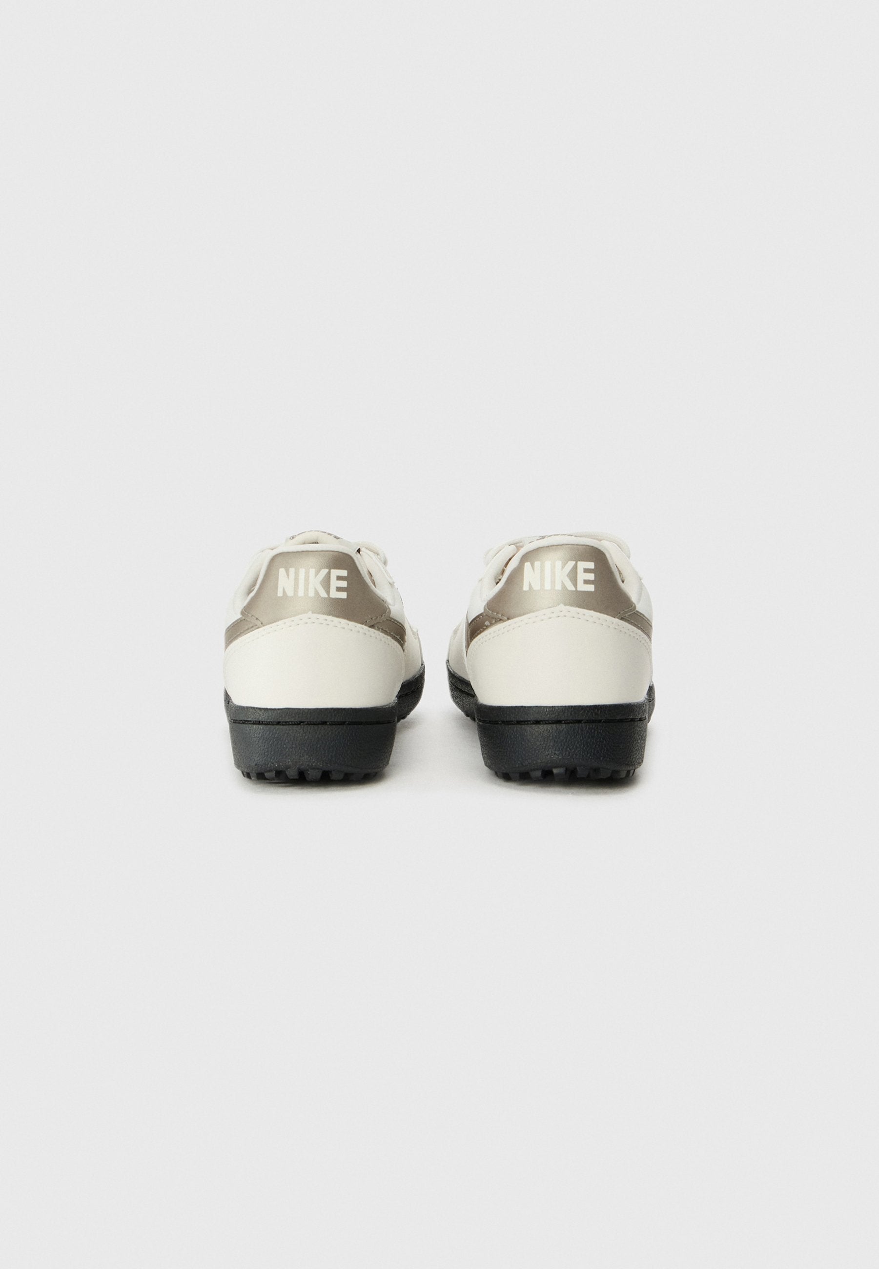 FIELD GENERAL - Trainers - off-white/black