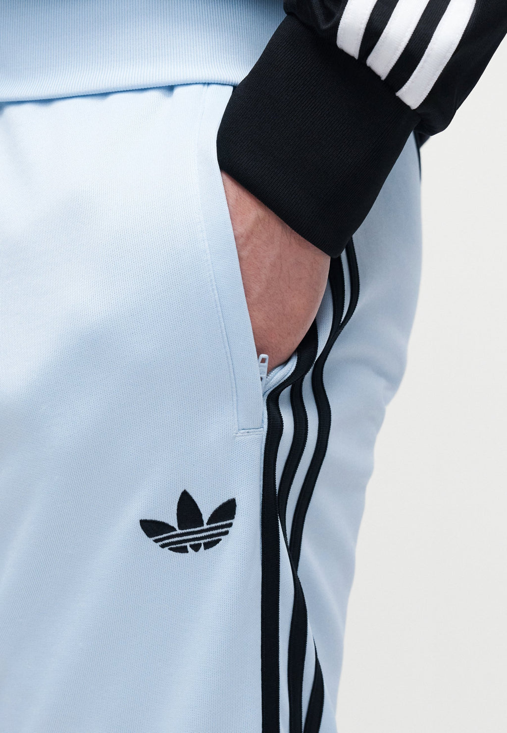 SST TP - Tracksuit bottoms - crystal sky