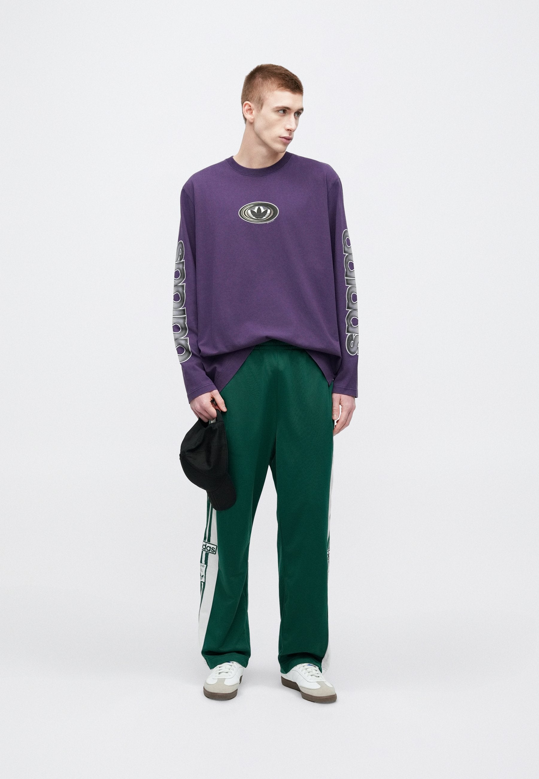 ADIBREAK UNISEX - Tracksuit bottoms - collegiate green