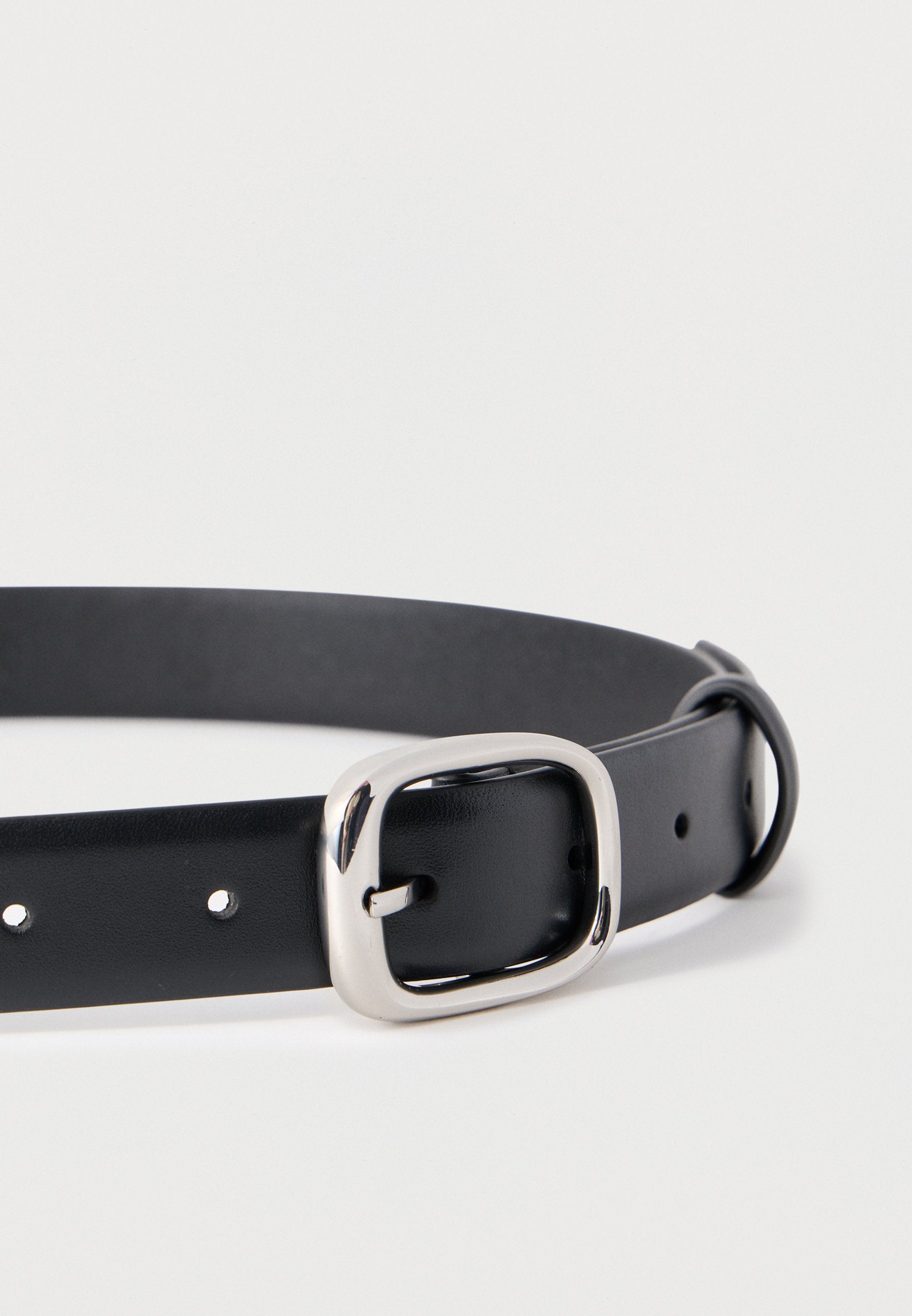 Belt - black