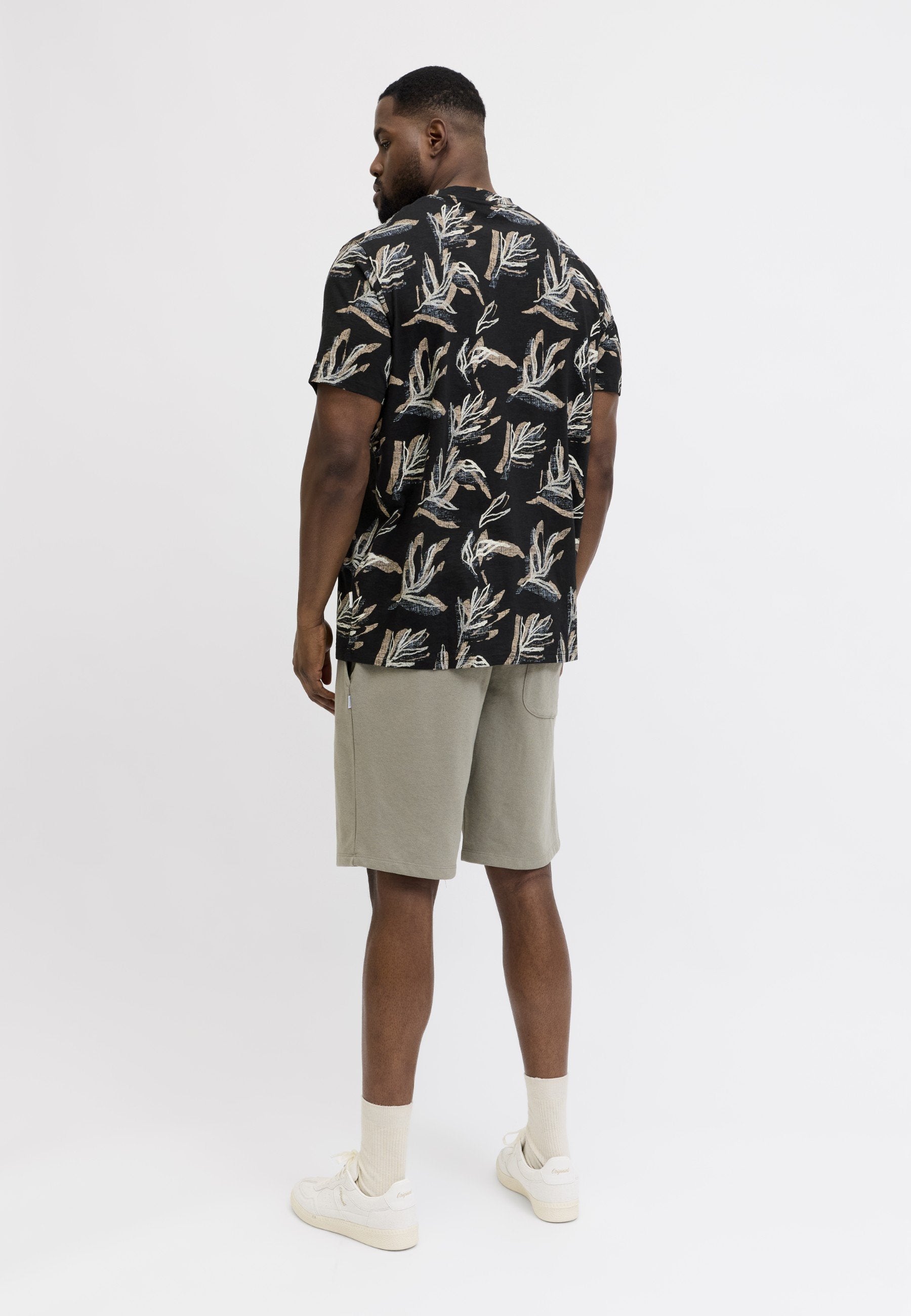 JORMONTAUK TEE CREW NECK - Print T-shirt - black
