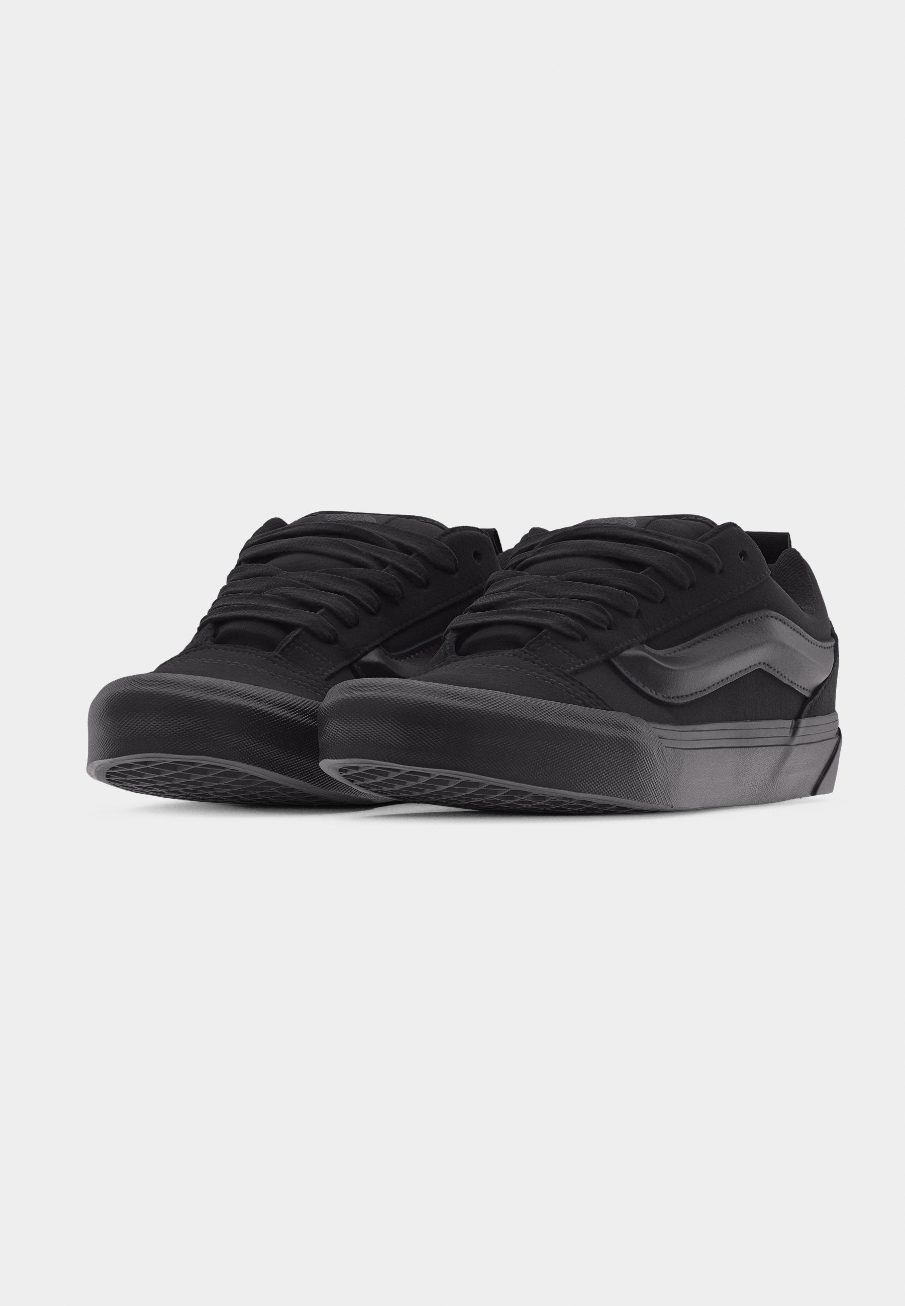 أحذية سكييت KNU SKOOL UNISEX - سوداء