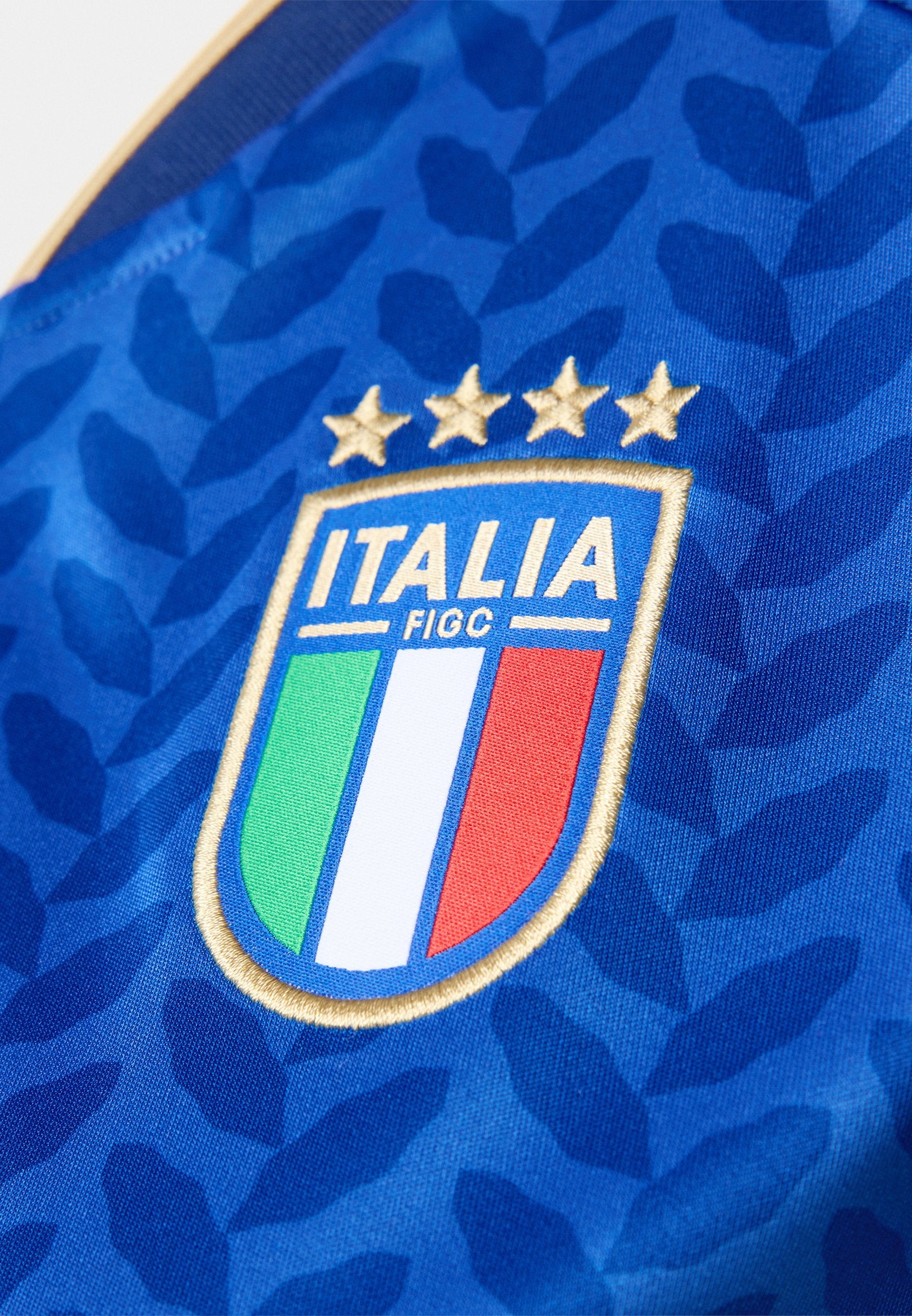 ITALY 26 HOME CROPPED - National team wear - bold blue