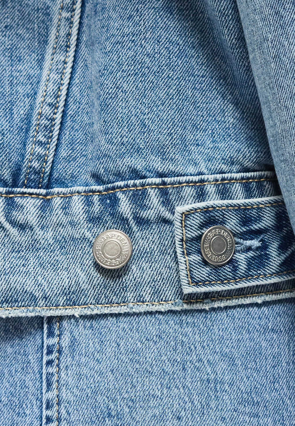 ICON - Denim jacket - light wash