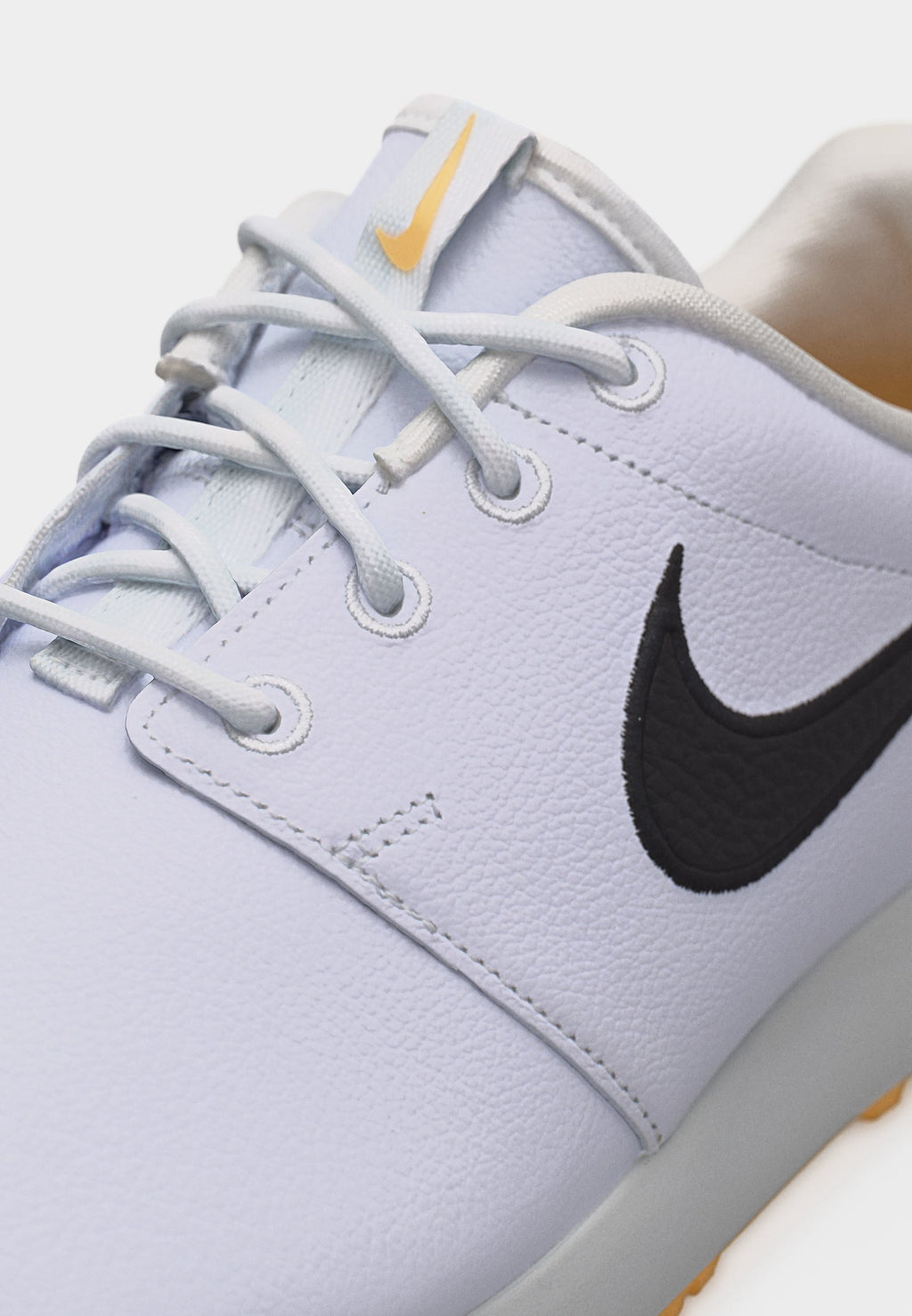 ROSHE - Chaussures de golf (sans crampons) - blanc/noir/teinte mandarine