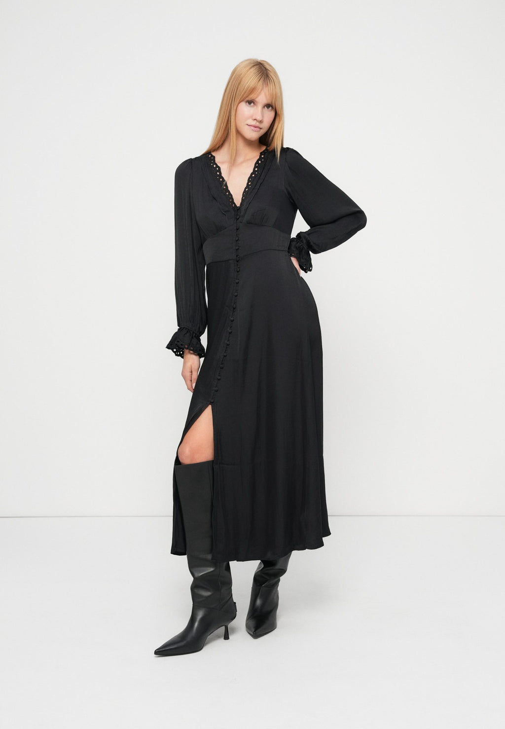 V NECK MAXI DRESS - Maxi dress - true black