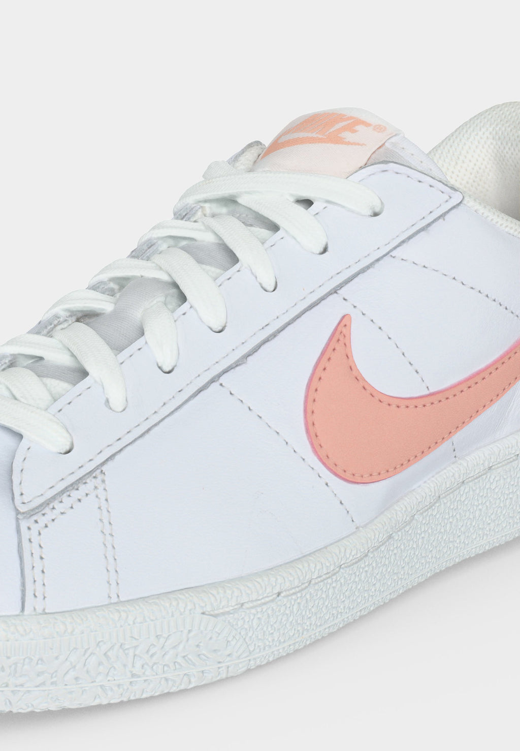 TENNIS CLASSIC - Trainers - white/arctic orange