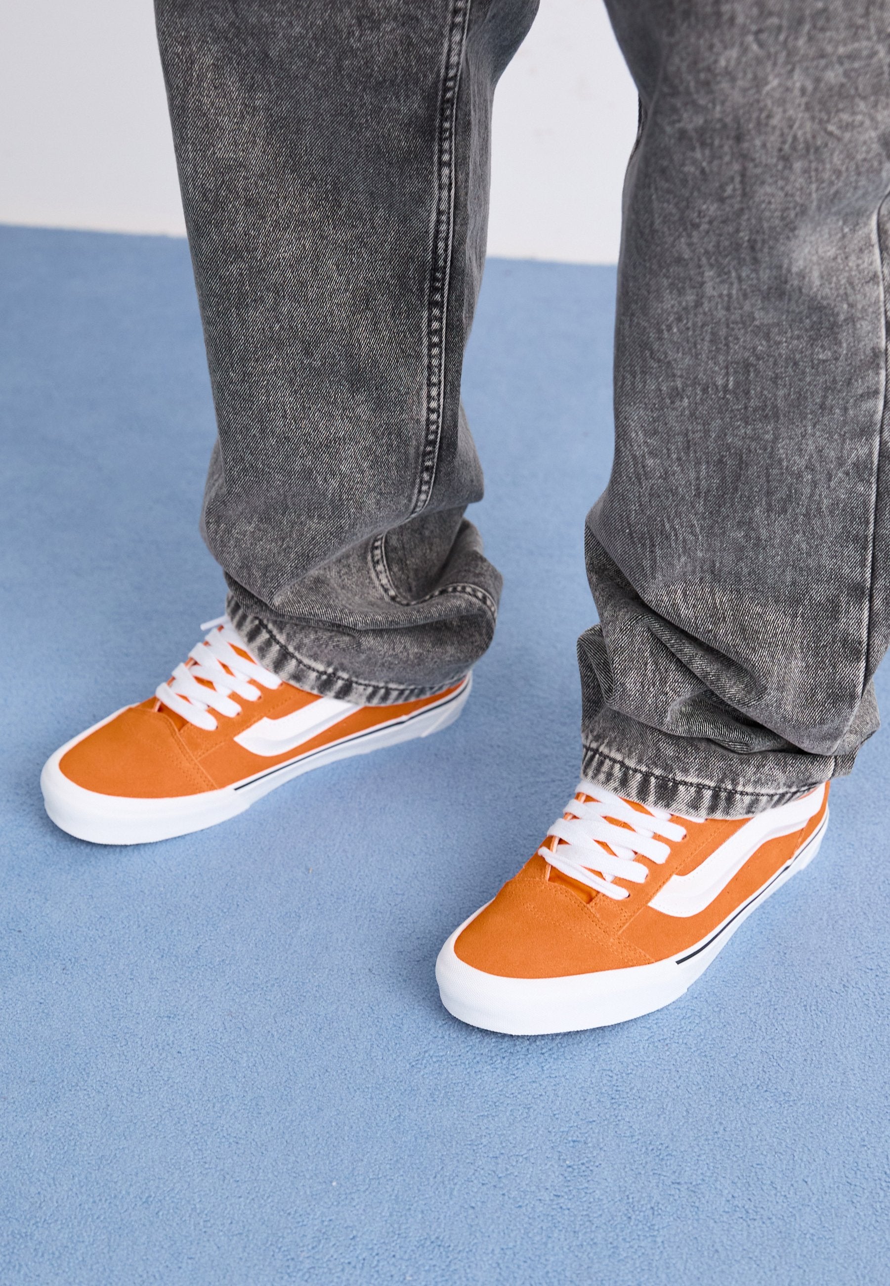 KNU SKOOL - Trainers - neon orange
