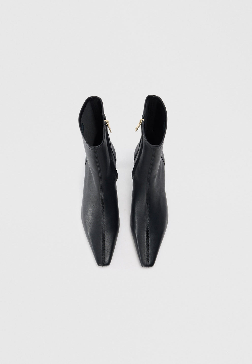 TH MONOGRAM PLAQUE LEATHER MID BOOTS - Classic ankle boots - black