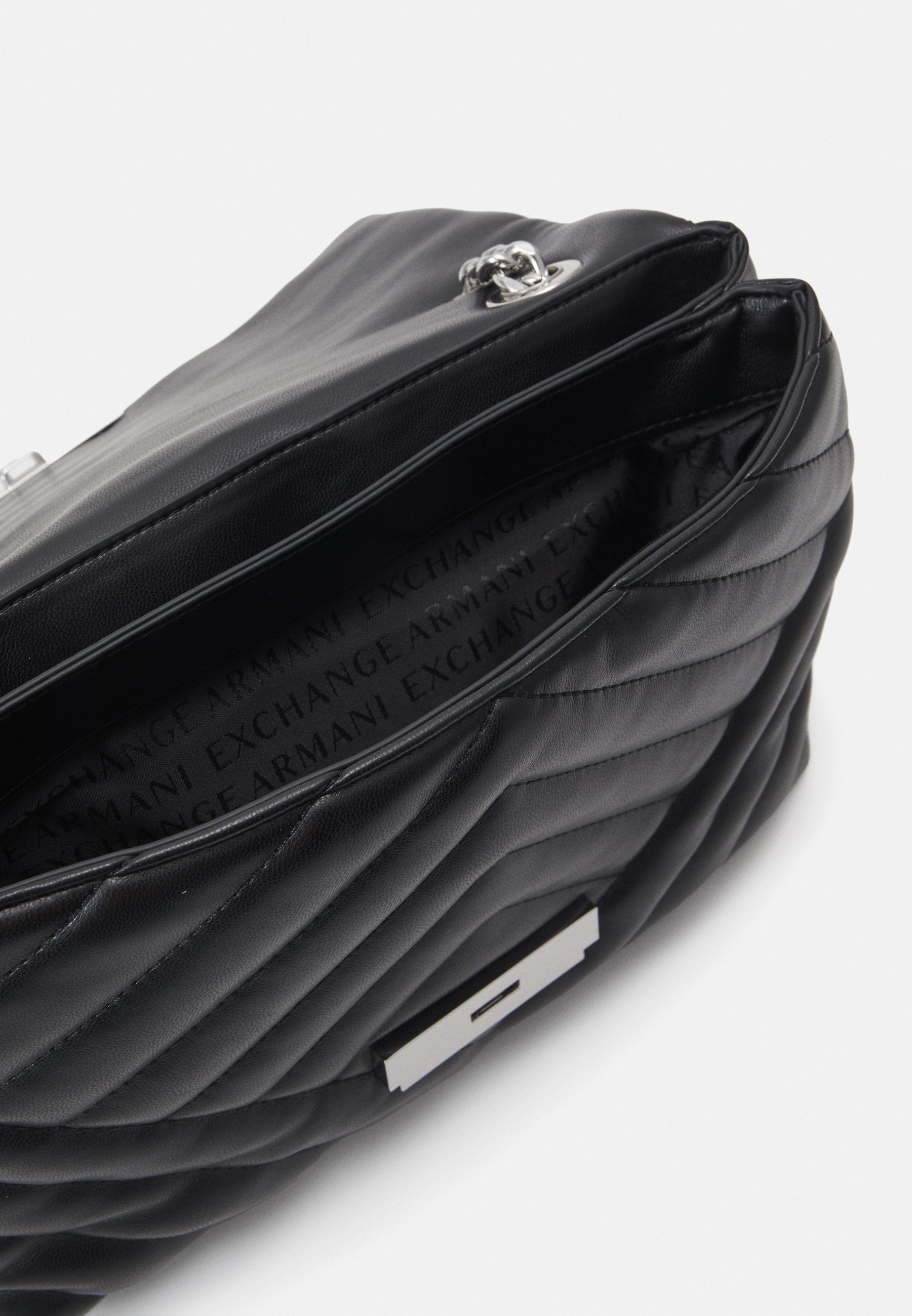 MESSENGER BAG - Handbag - black