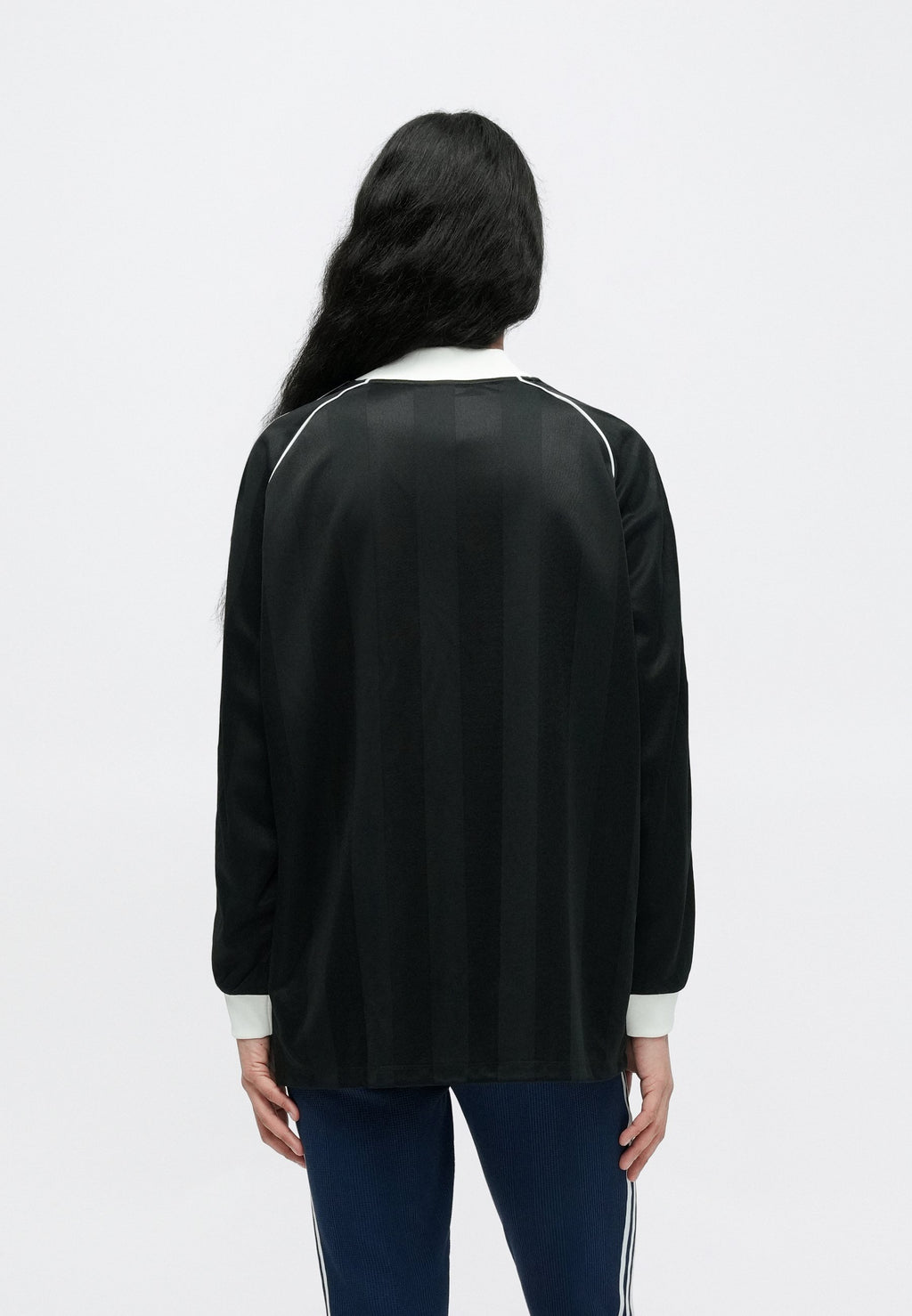 Long sleeved top - black