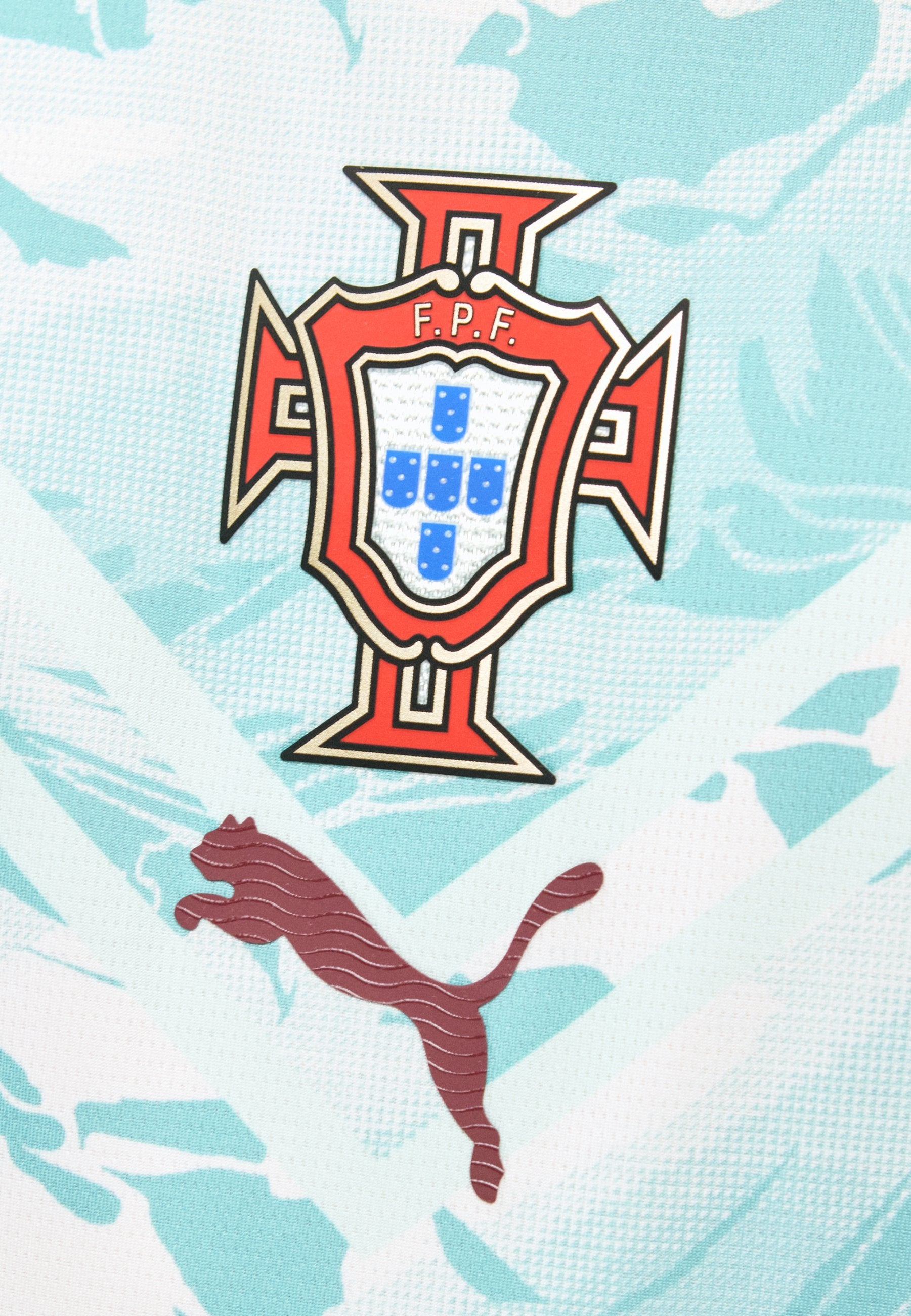 PORTUGAL FPF AWAY REPLICA - Football jersey - white/green lagoon