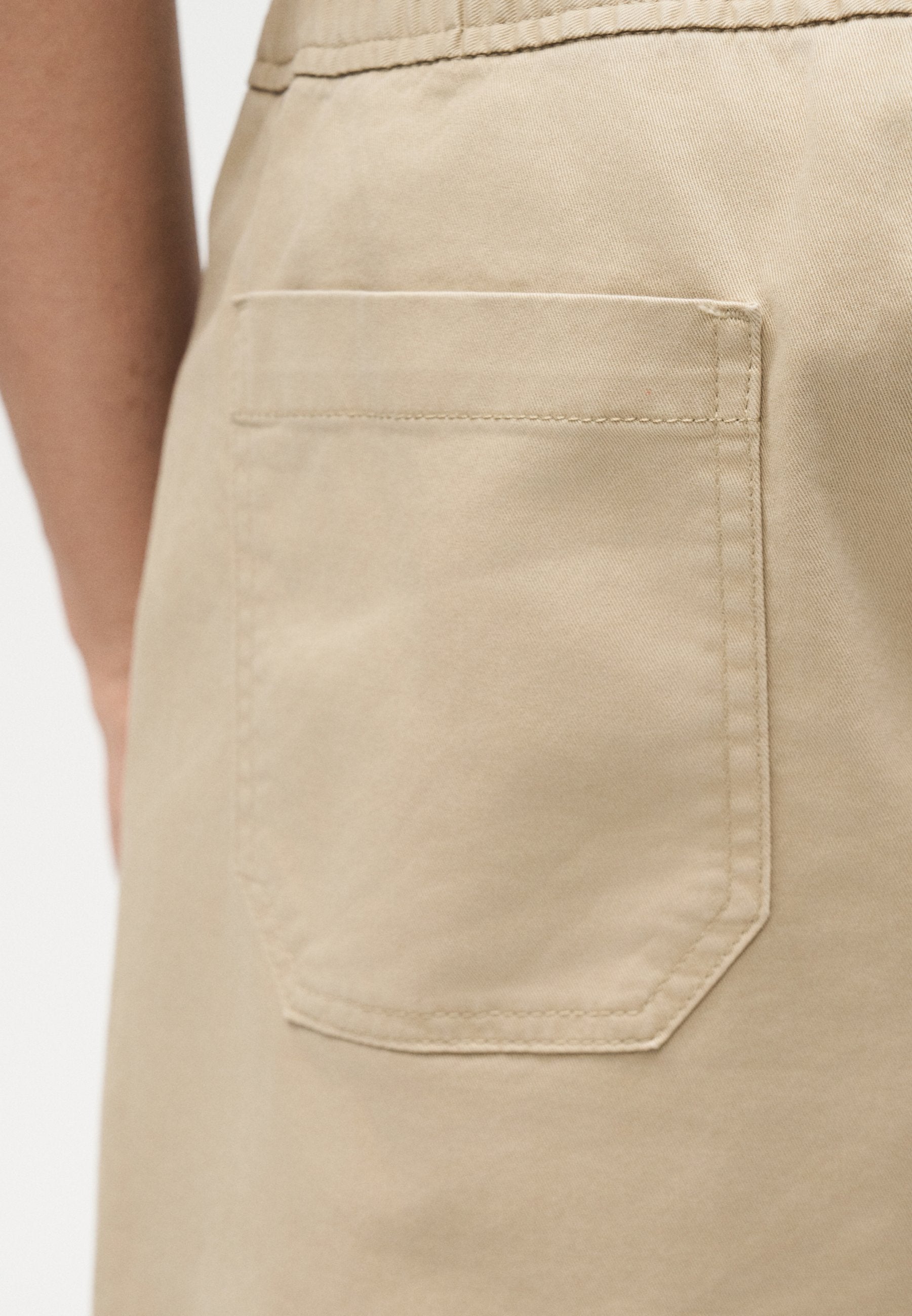 ESSENTIAL EASY  - Shorts - iconic khaki