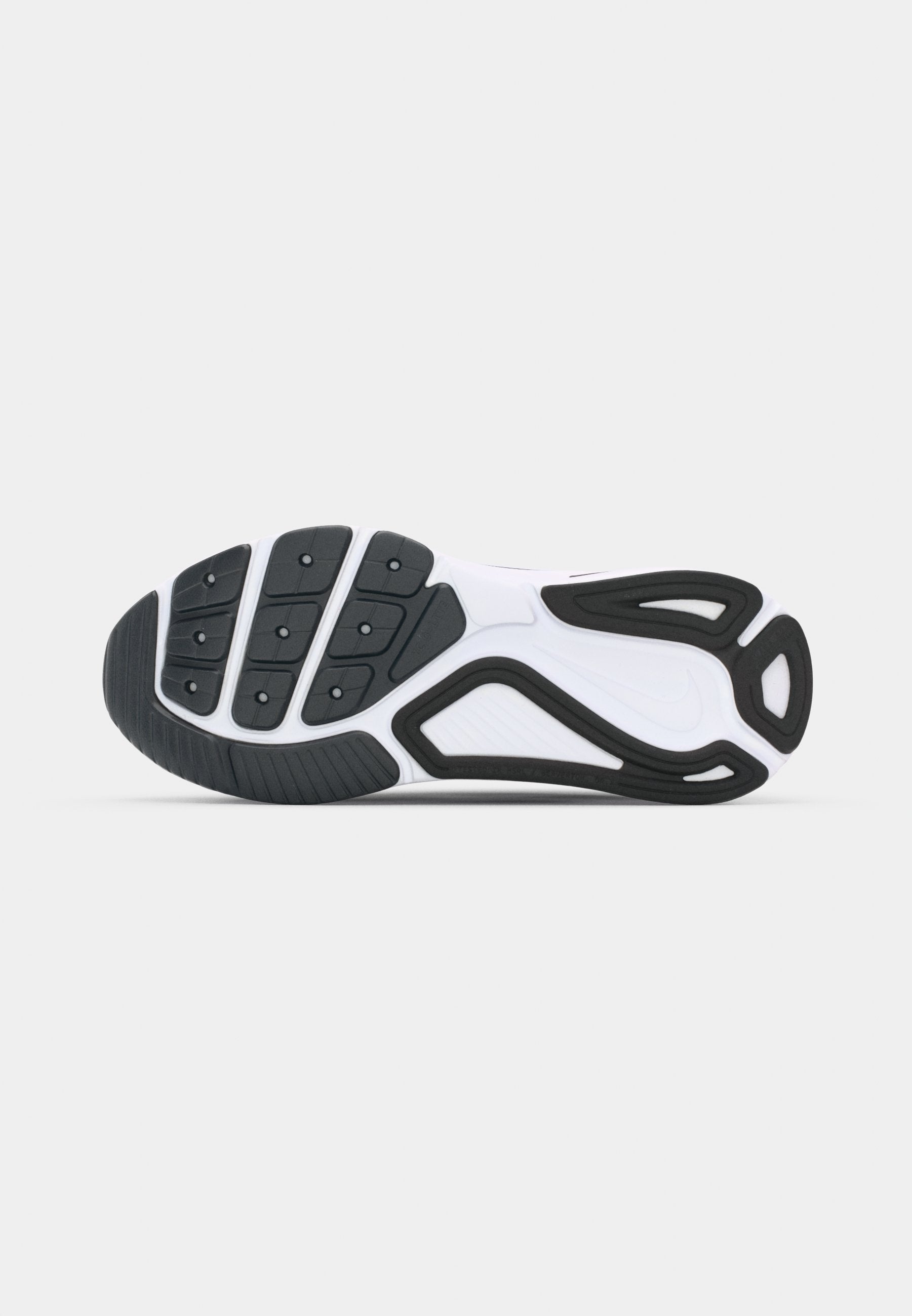 W NIKE STRUCTURE 26 - Chaussures de running sur route - black/white/cool grey/metallic silver