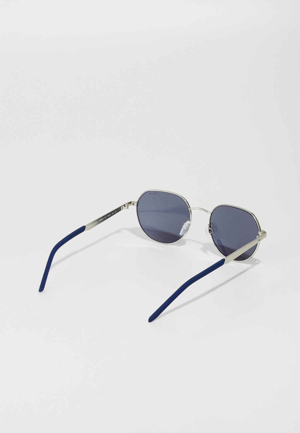 TRAVELER TREND UNISEX - Sunglasses - satin silver-coloured/blue