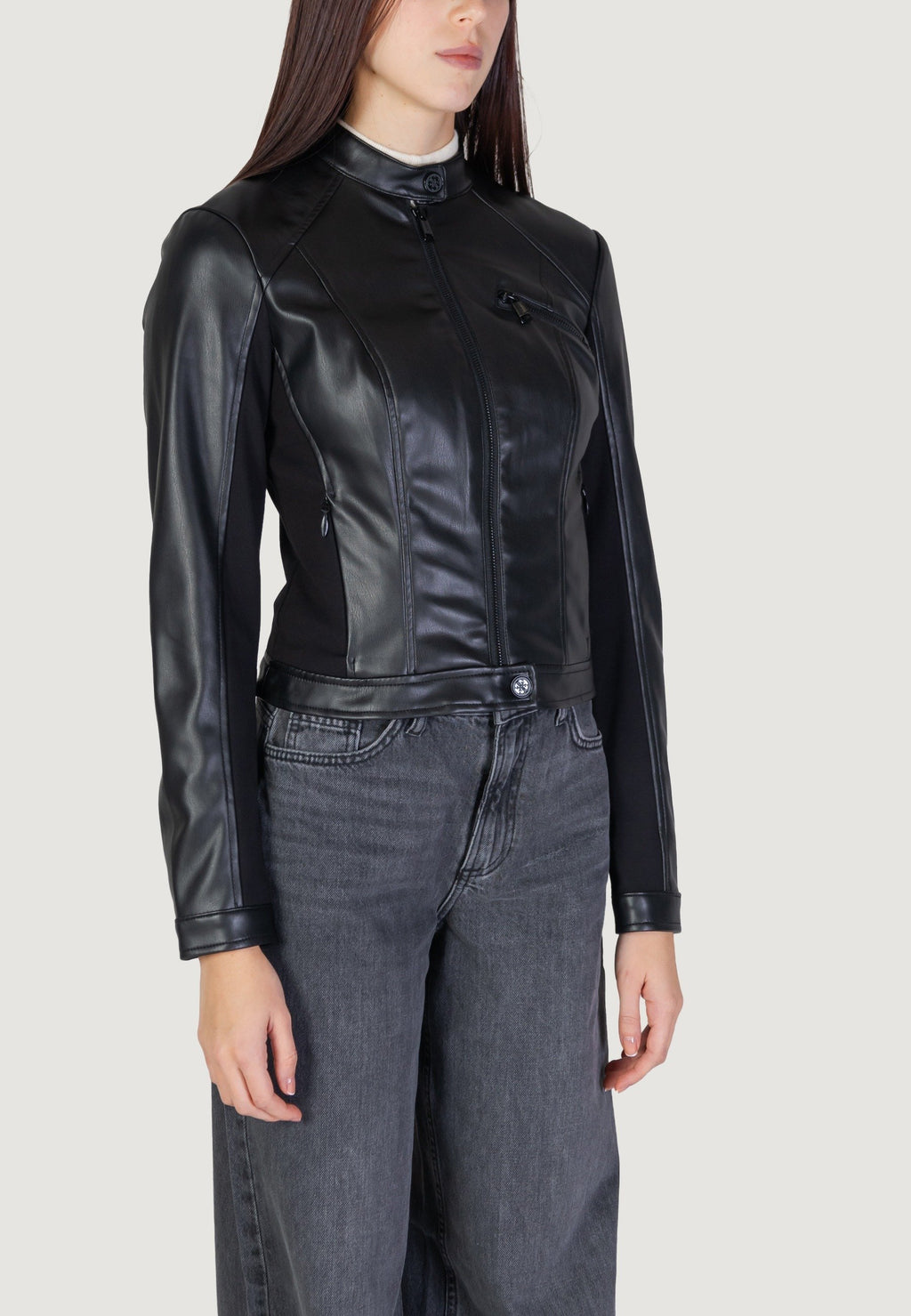W4YL04 WE480 - Light jacket - black