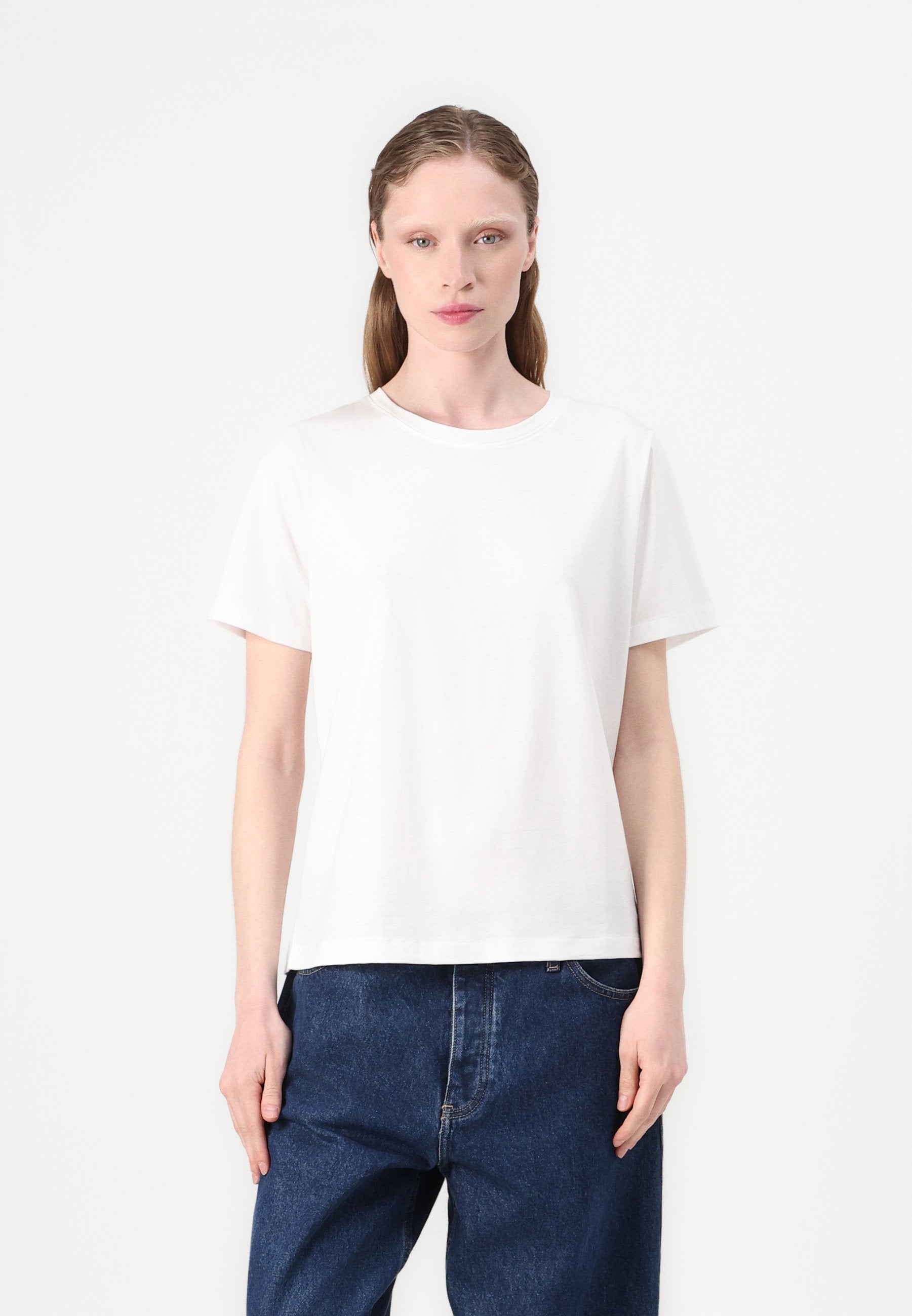 SMOOTH CREW NECK TEE - Basic T-shirt - bright white