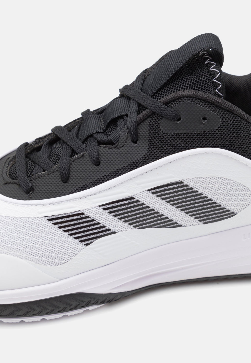 OWN THE GAME 3 - Basketball shoes - footwear white/core black