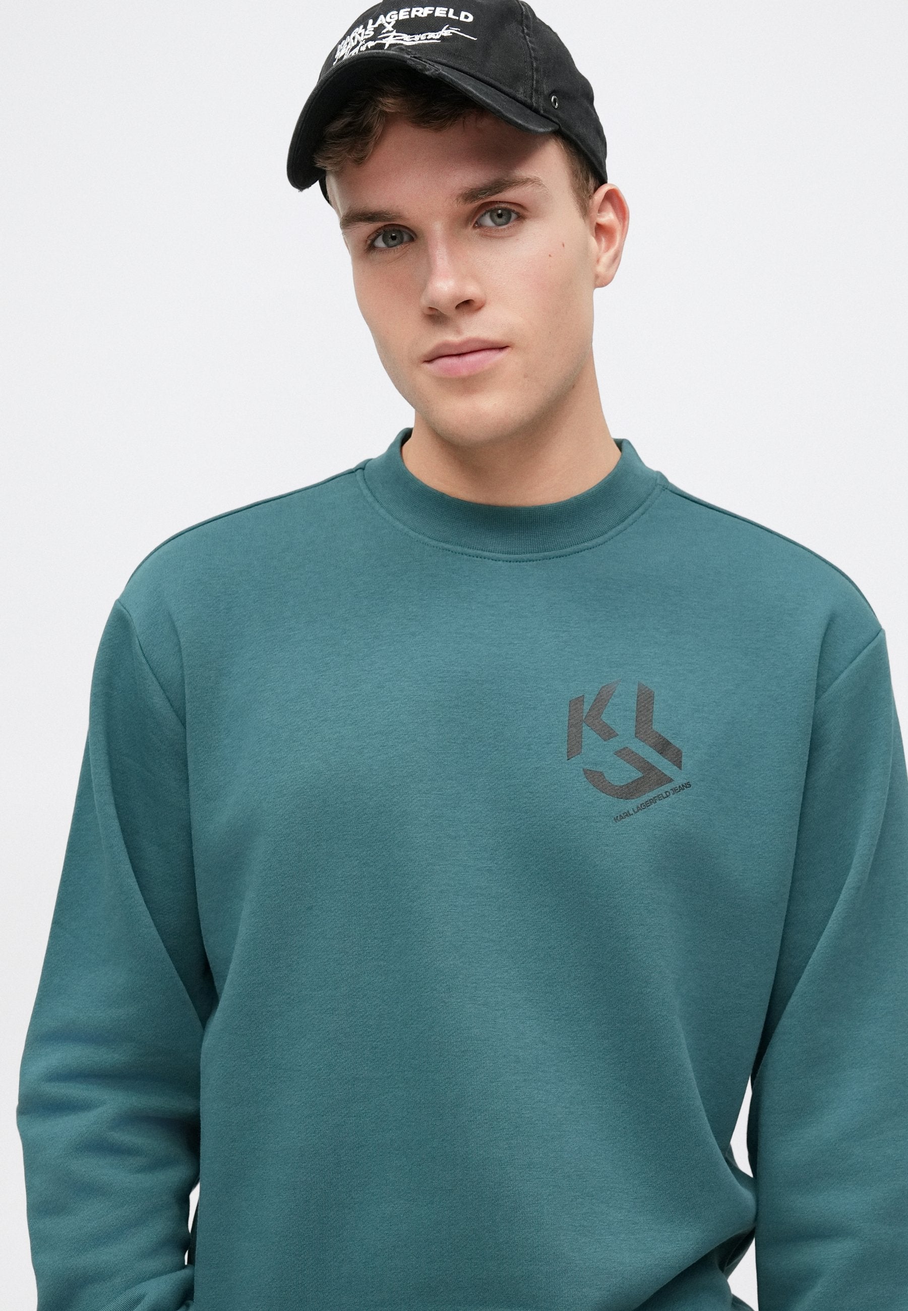 MONOGRAM PATCH - Sweatshirt - balsam