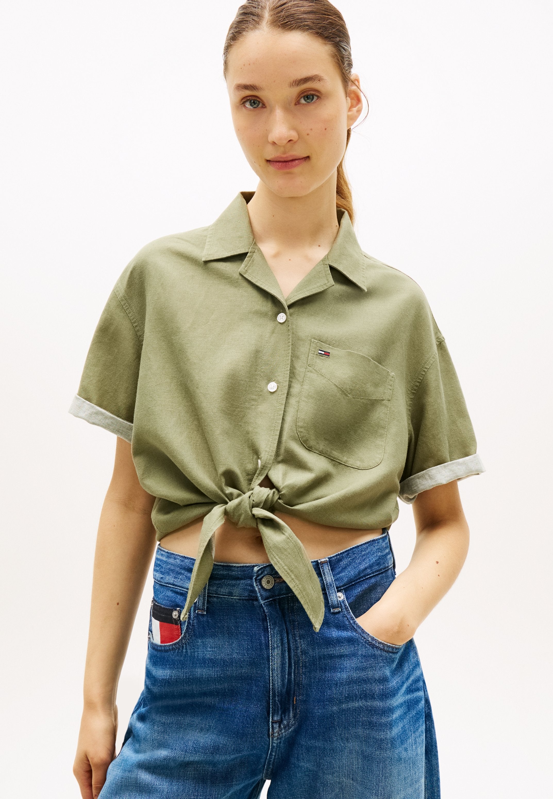 RELAXED FIT LINEN BLEND TIE FRONT SHIRT - Button-down blouse - bay leaf