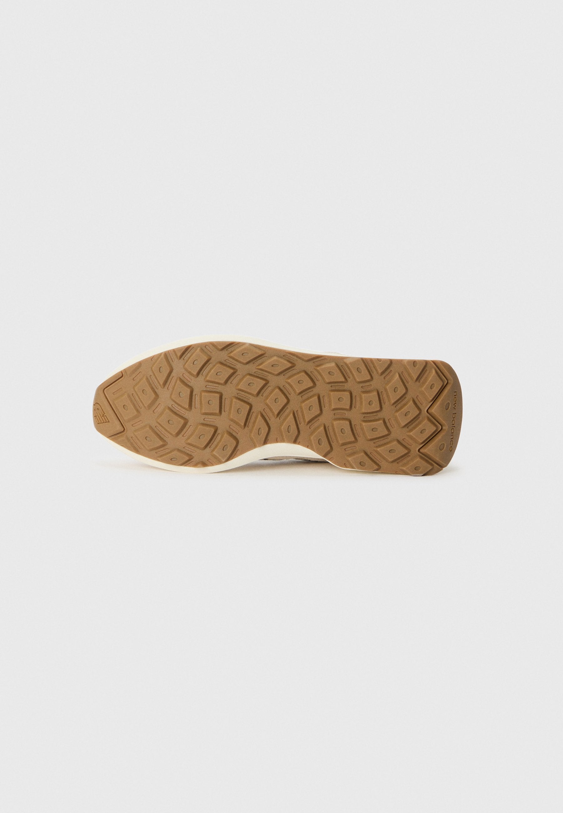 Trainers - leopard beige