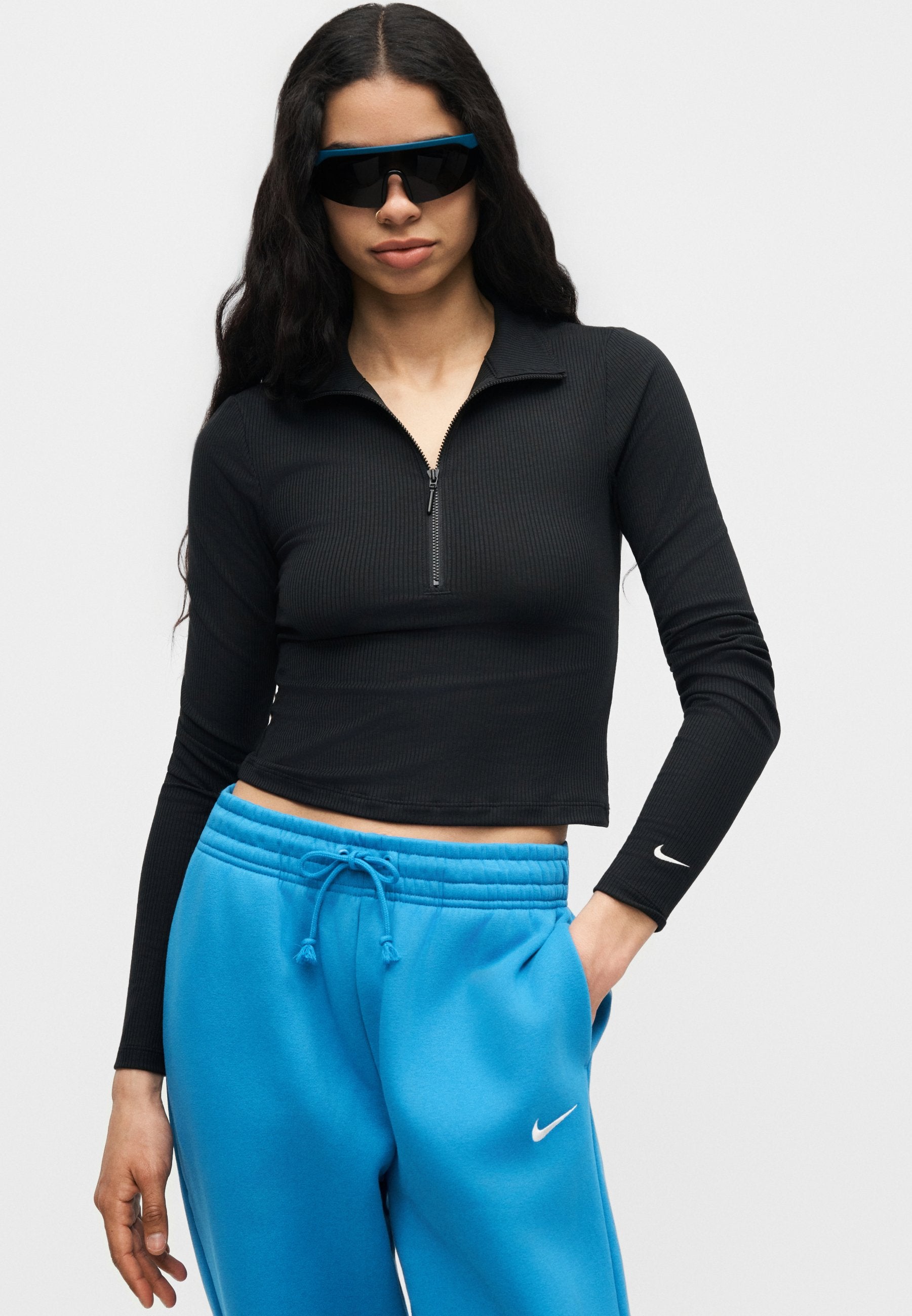 Long sleeved top - black