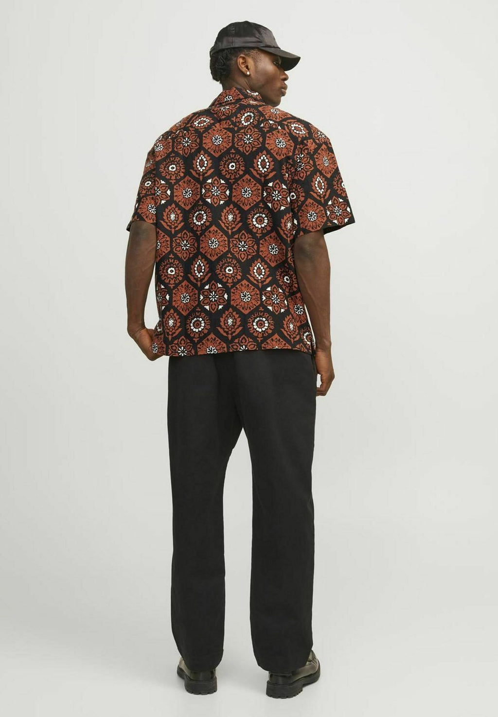 Resort Wide Fit - Shirt - black