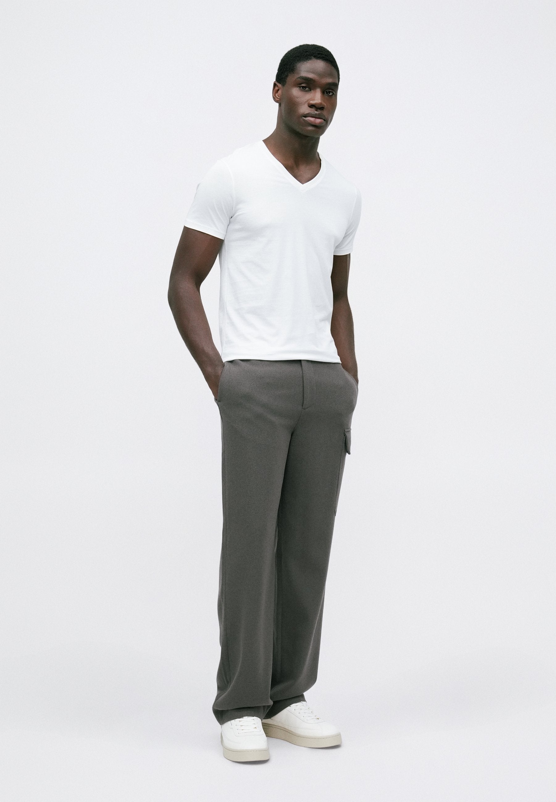 VLINE T-SHIRT SLIM FIT - Basic T-shirt - white