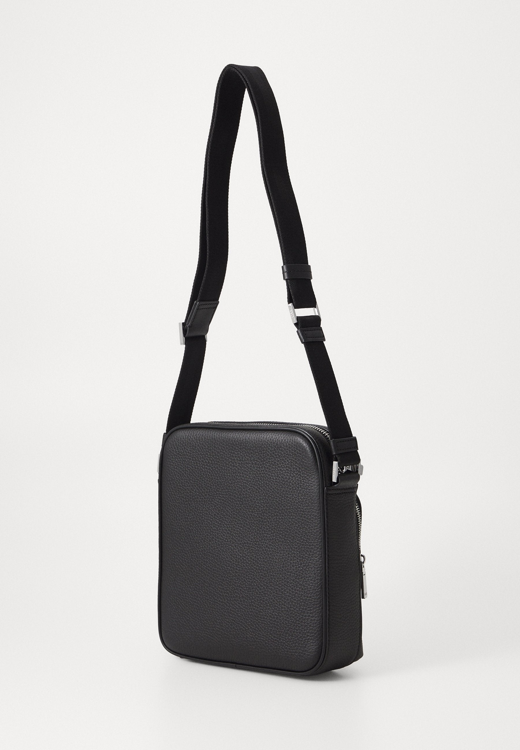 NEW CROSSTOWN - Cross body bag - black
