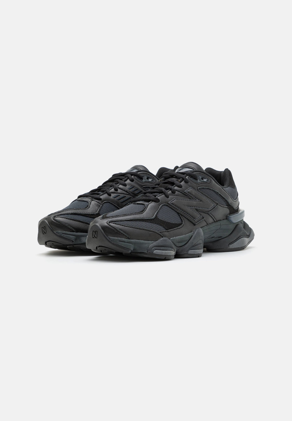 9060 UNISEX - أحذية رياضية - أسود