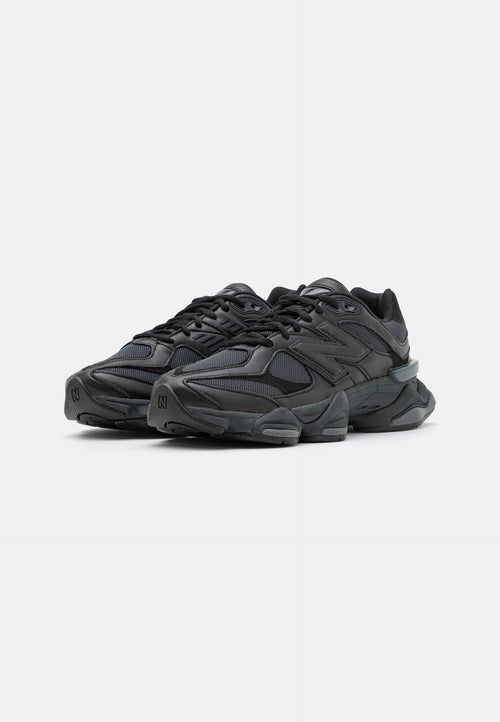9060 UNISEX - Trainers - black