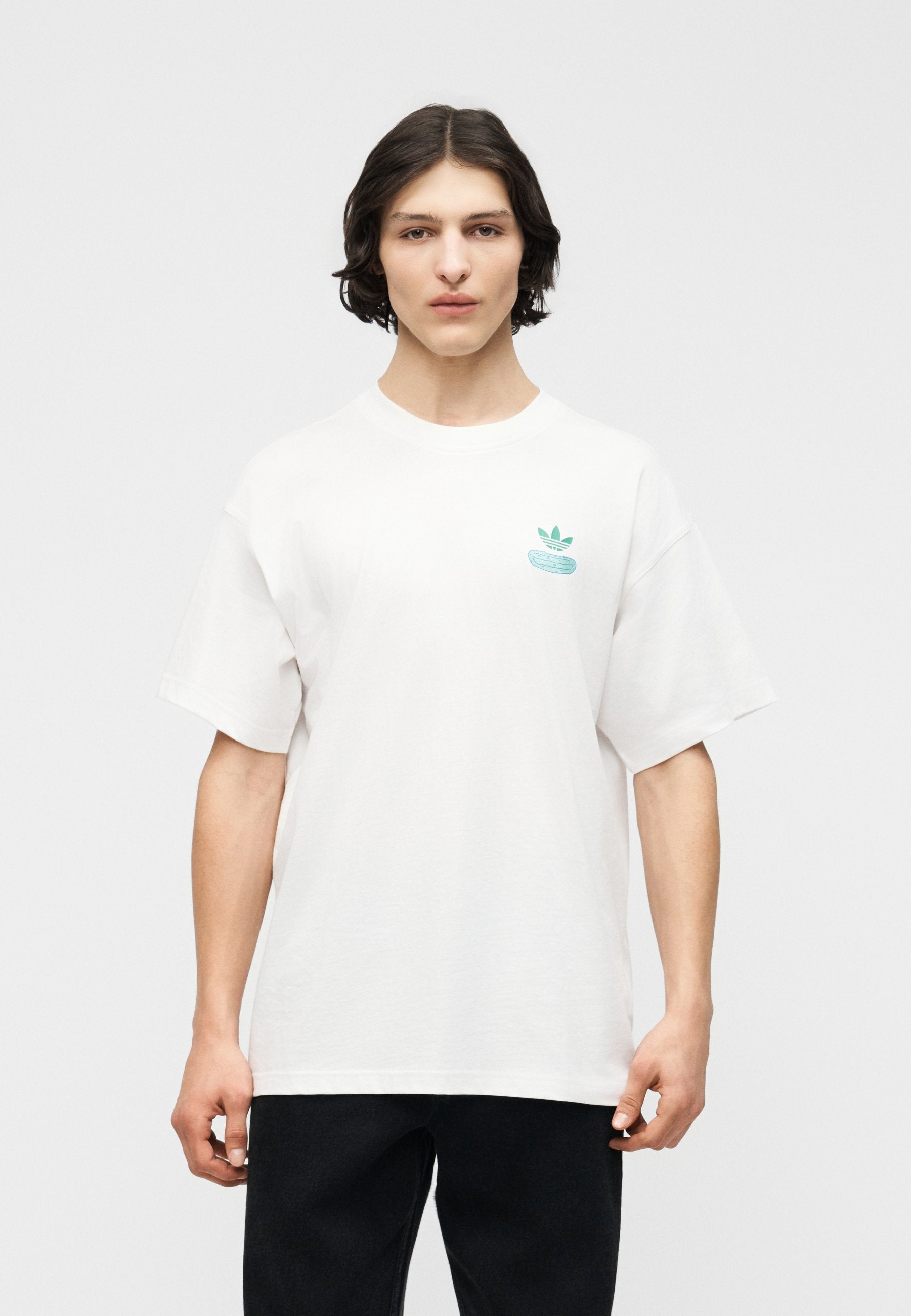PICKLE GRAPHIC OVERSIZED TEE UNISEX - Print T-shirt - core white