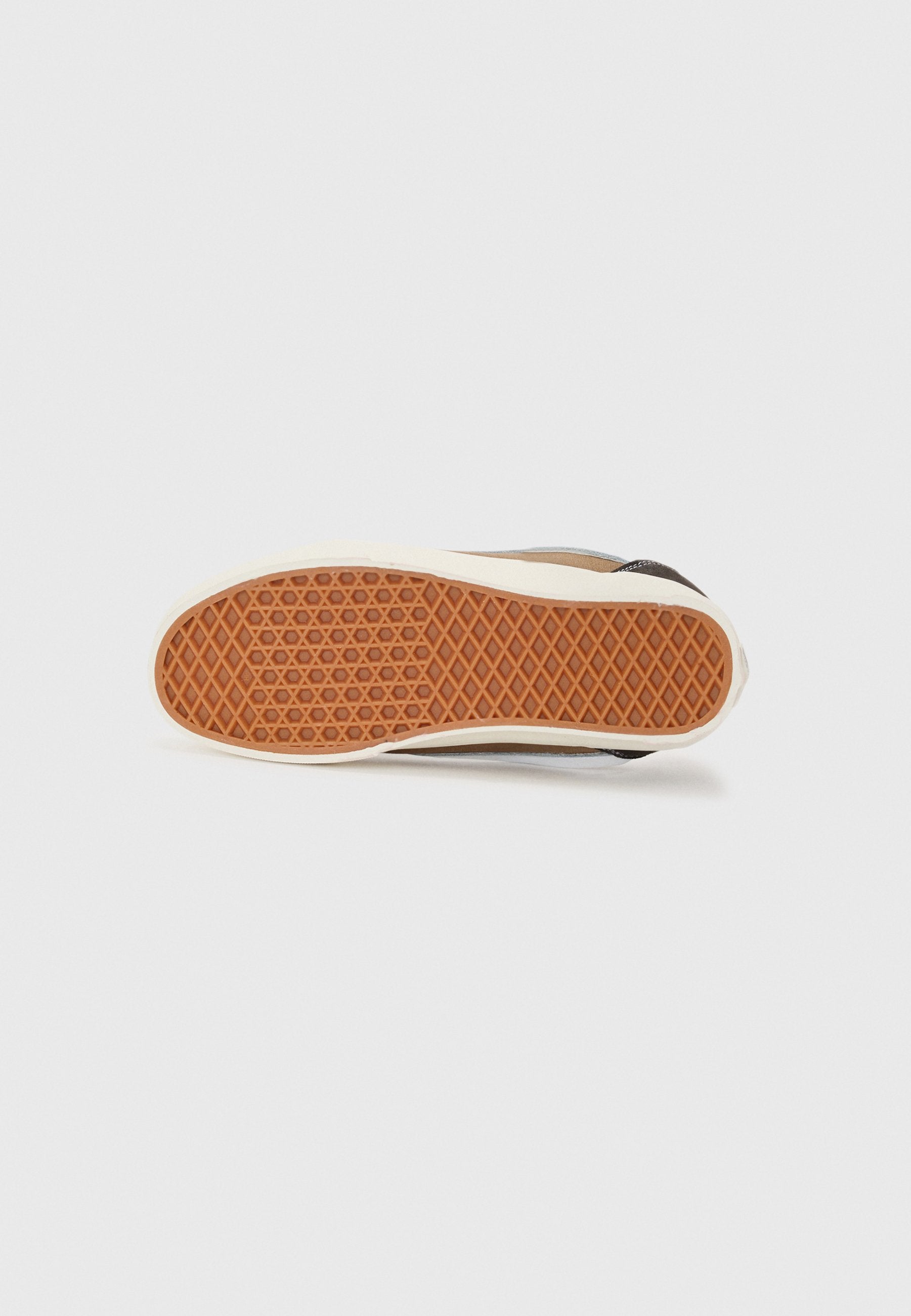 KNU SKOOL UNISEX - Skate shoes - brown