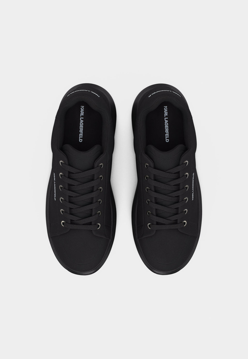 Trainers - black
