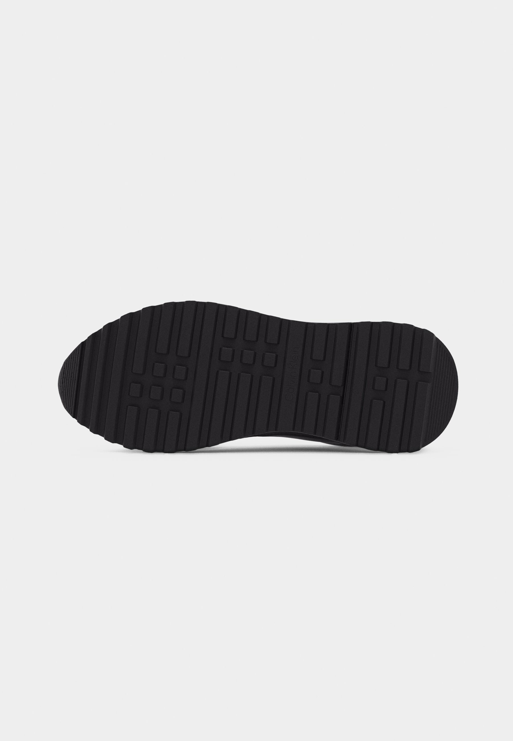 CITY RUNNER LACEUP - Baskets basses - triple black