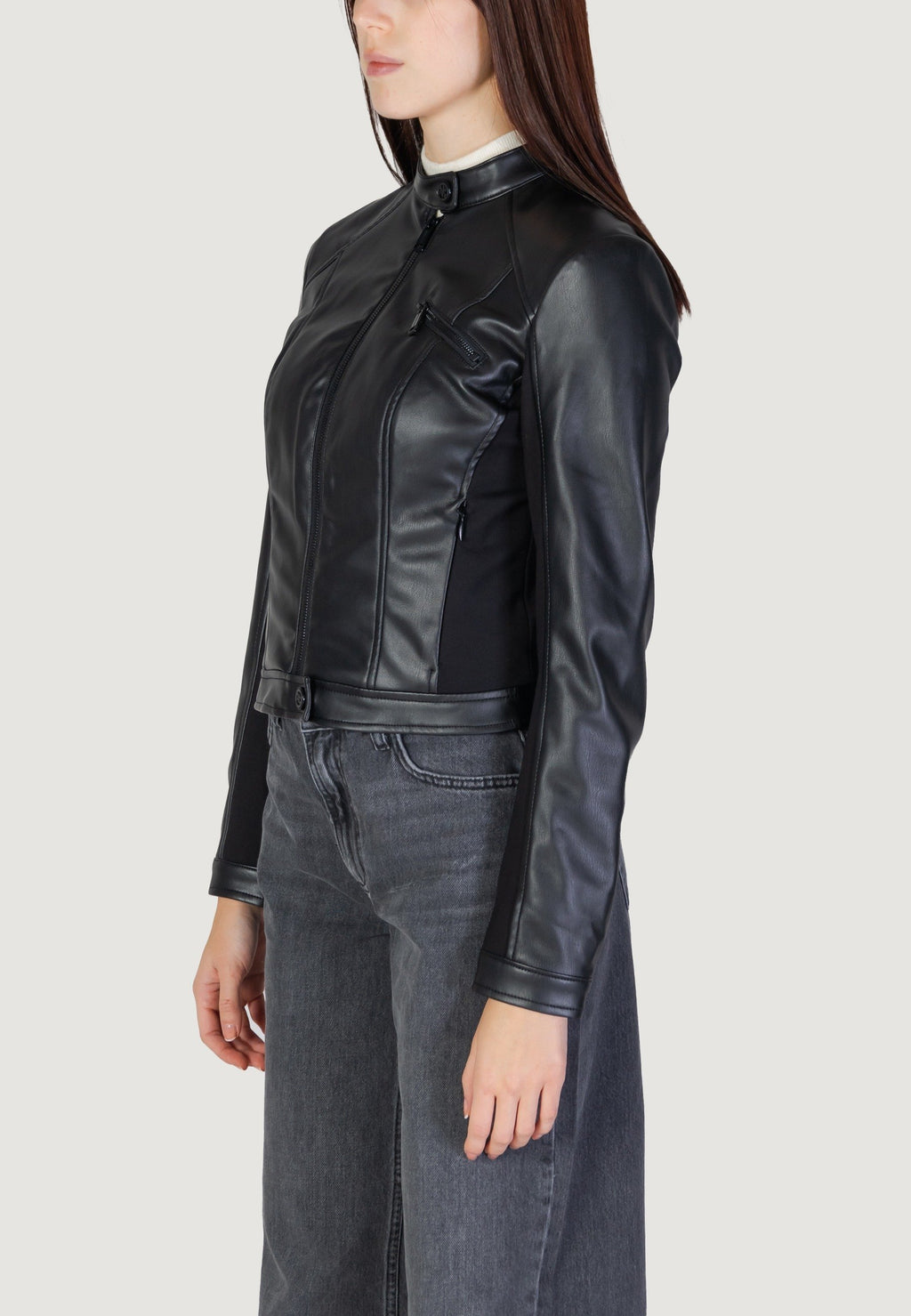 W4YL04 WE480 - Light jacket - black