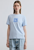 CLASSIC FIT MONOGRAM TEE - Print T-shirt - breezy blue