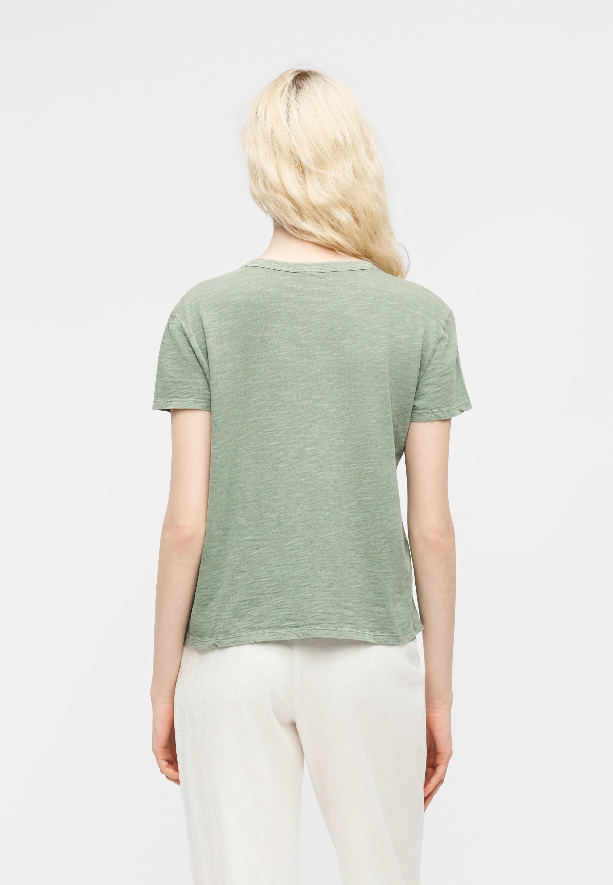 TEE - Basic T-shirt - sage